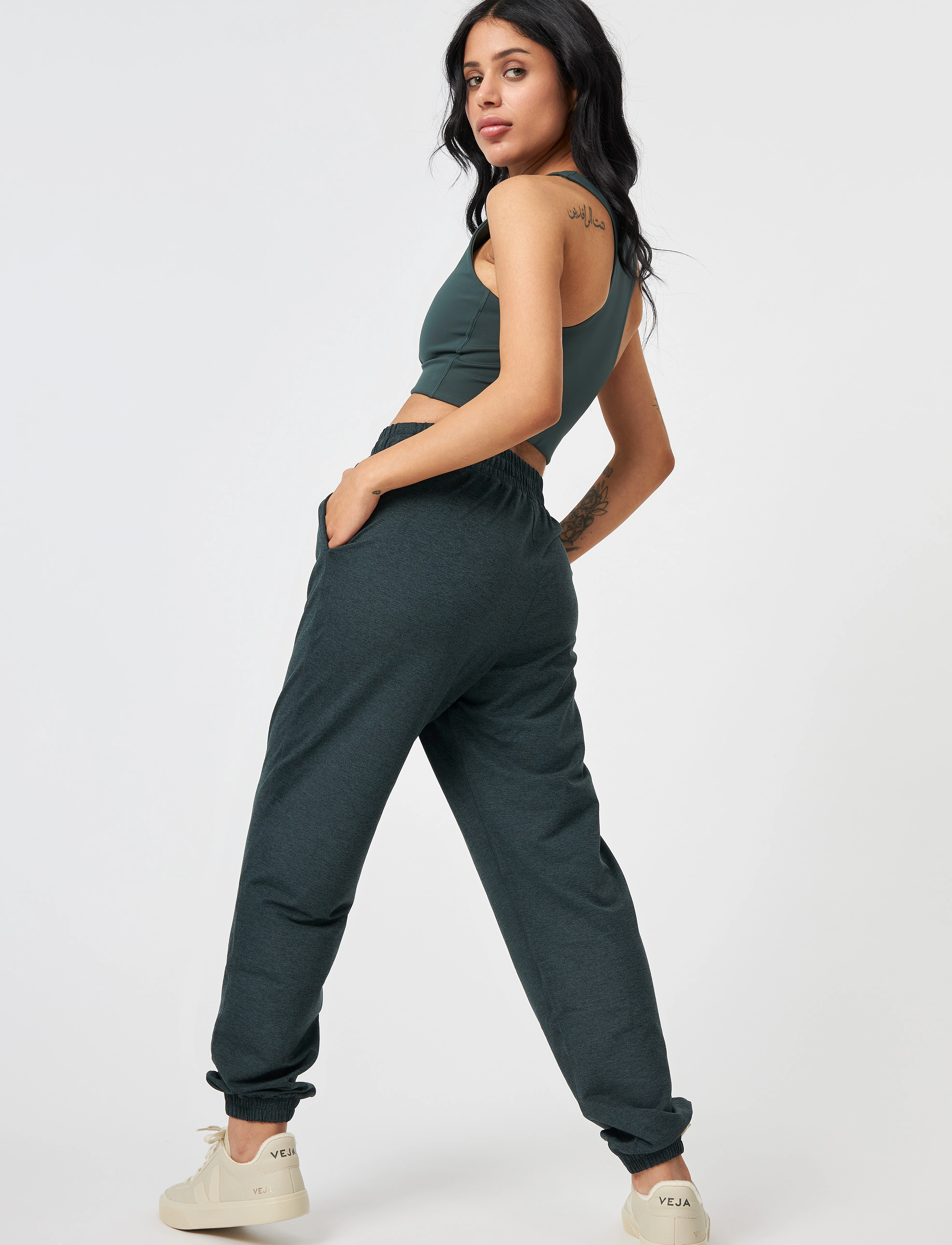 Girlfriend Collective - Dylan Bra - spordirinnahoidjad: keskmine - moss - 5