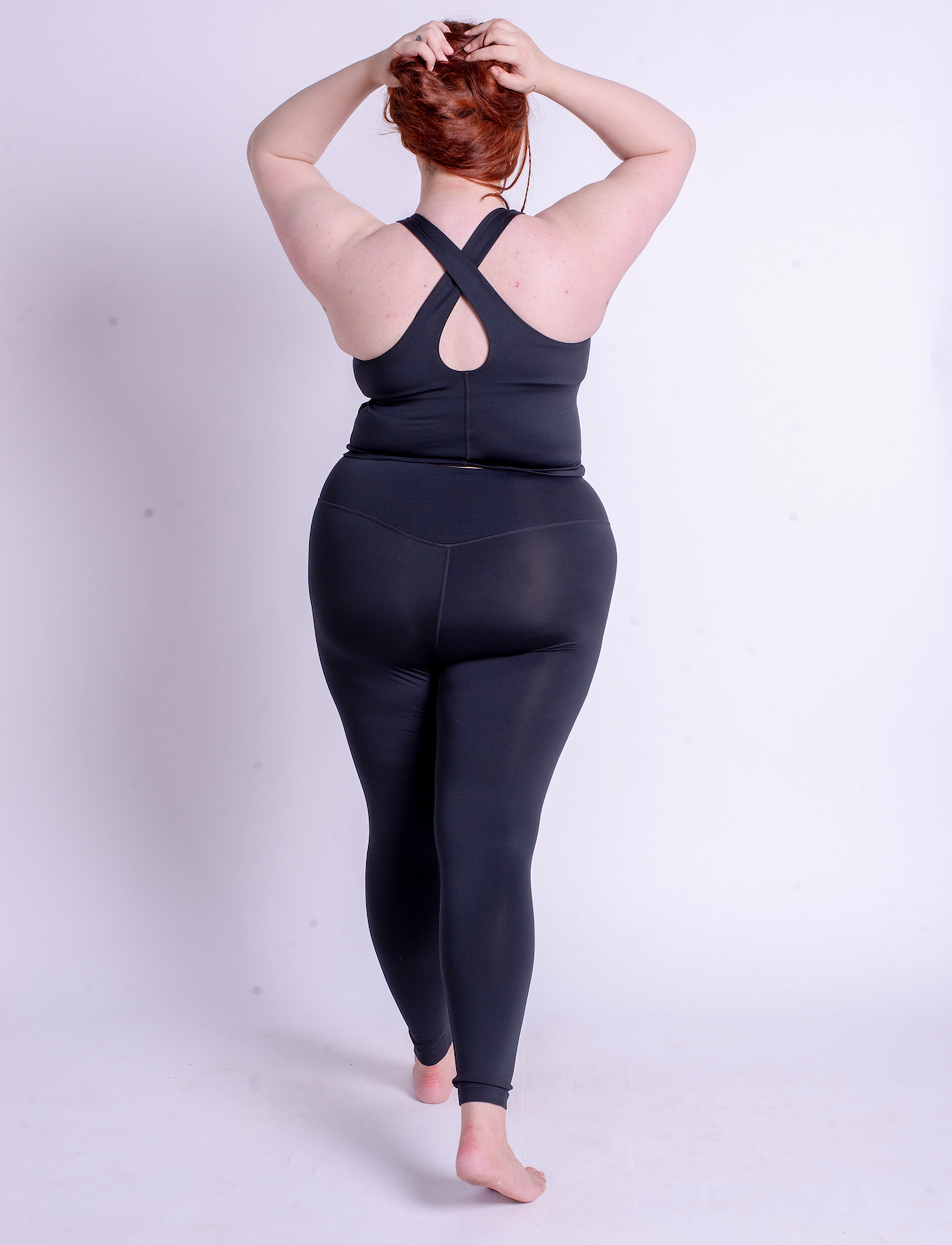 Girlfriend Collective Float Zoe Tank, Cross-Back toppar dam – bild 5