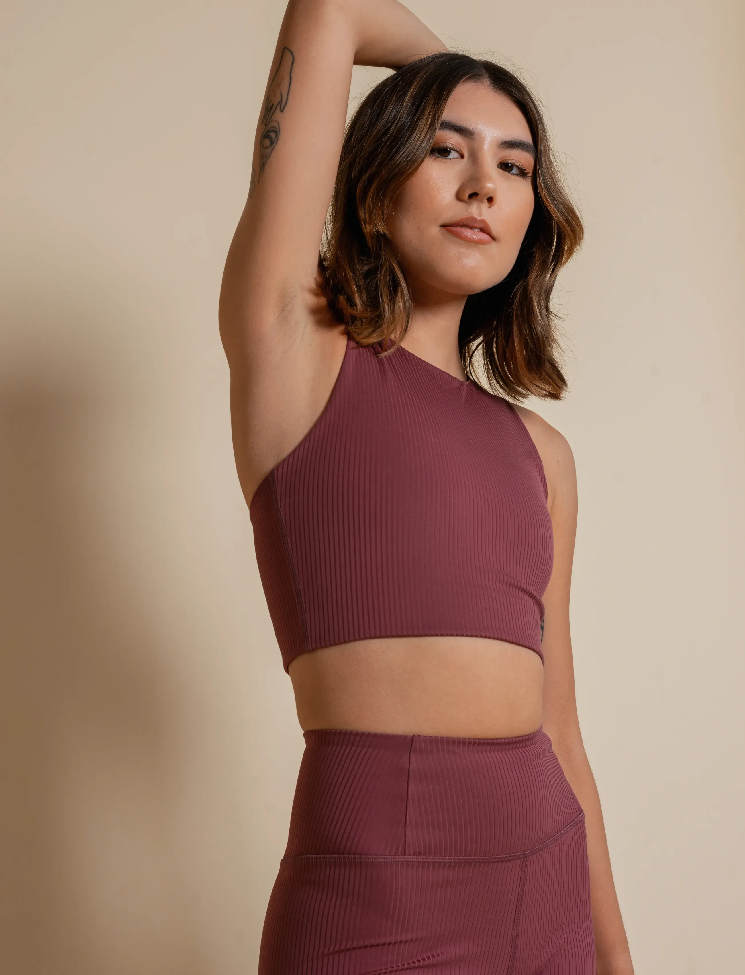 Girlfriend Collective - Rib Dylan Bra - sports bh'er: medium støtte - goji - 4