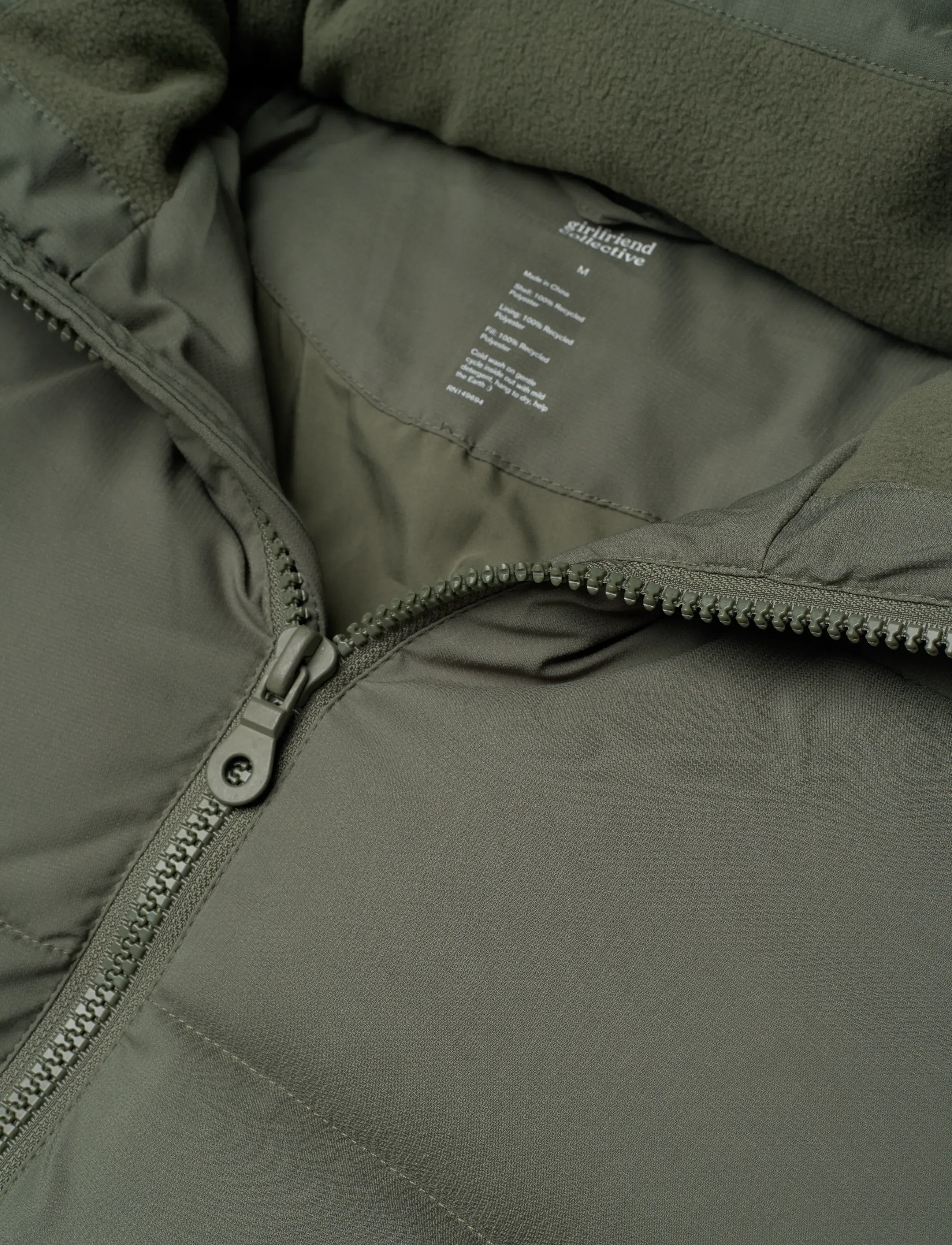 Girlfriend Collective - Puffer Jacket, Long - outerwear - thyme - 5