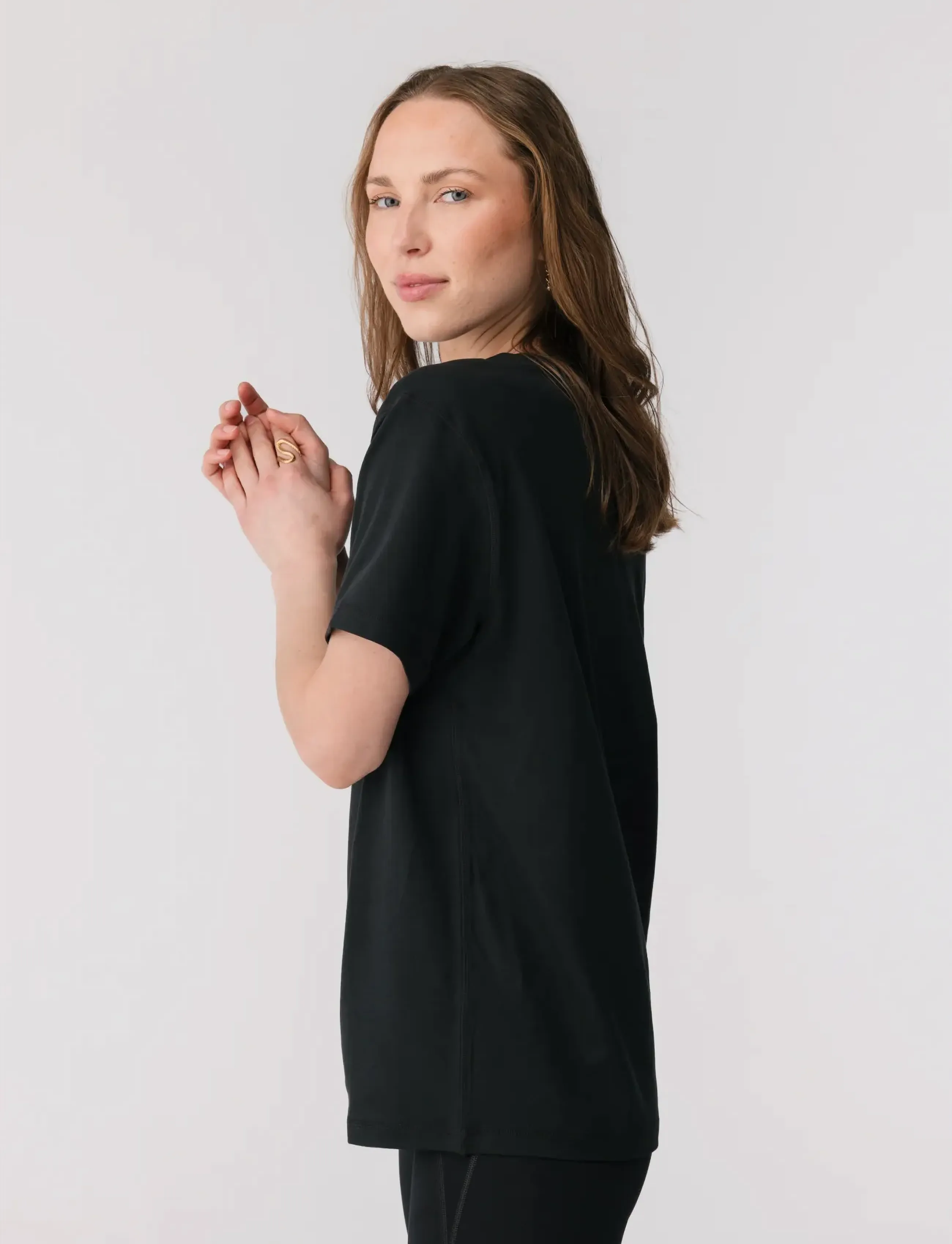 Girlfriend Collective Reset Relaxed Workout Tee t-shirts dam – bild 6