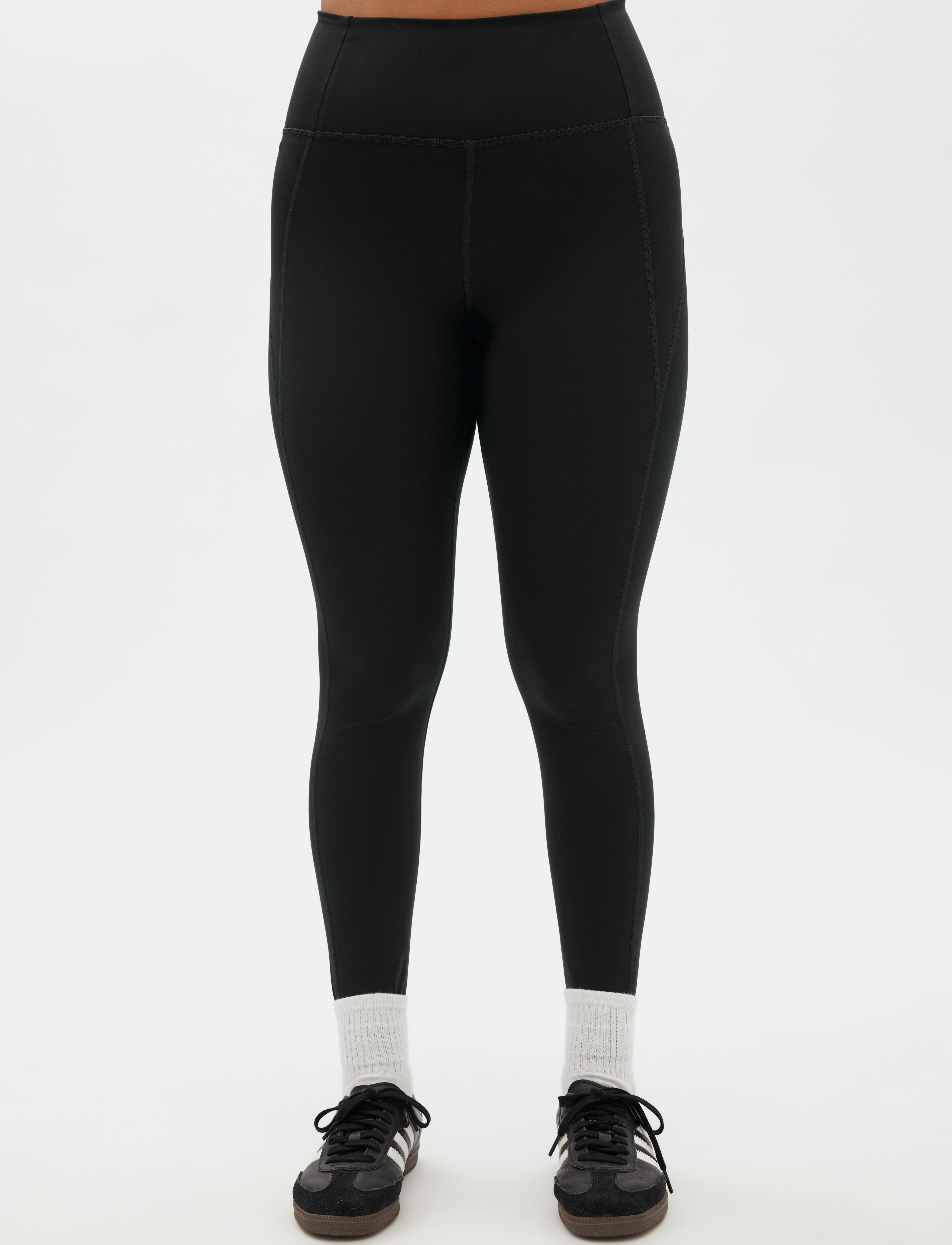 Girlfriend Collective Sportbyxa dam – bild 10