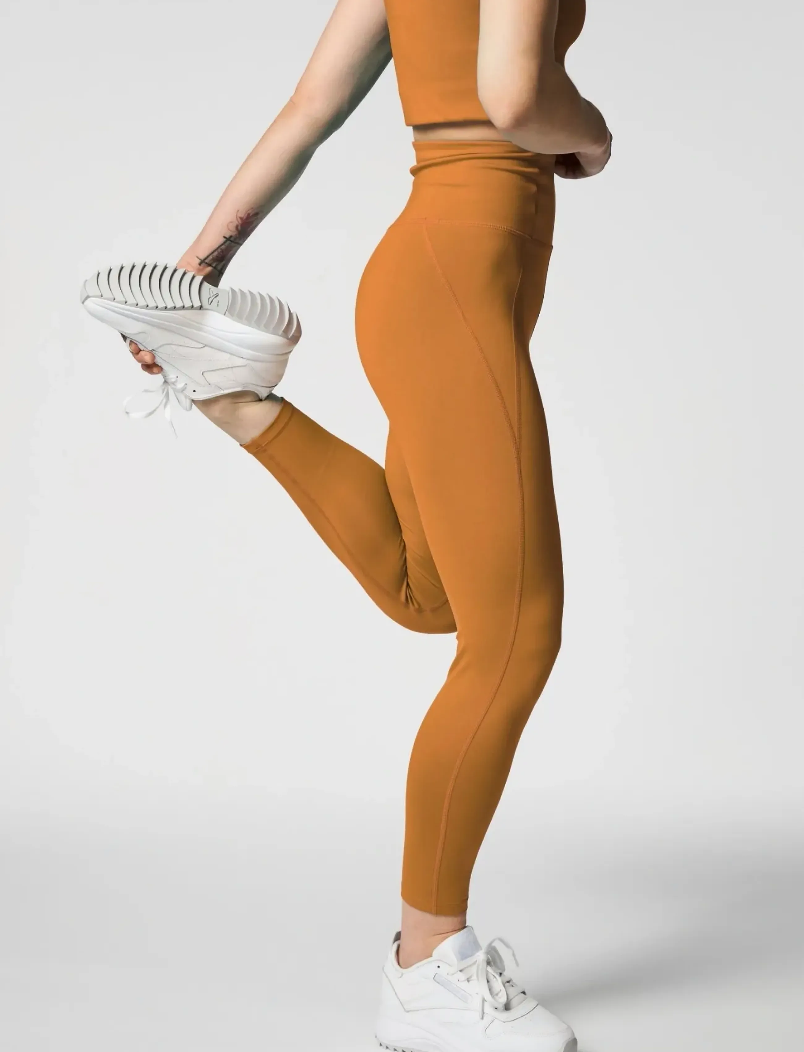 Girlfriend Collective - Compressive High-Rise Legging, 7/8 - 7/8 længde - saddle - 5