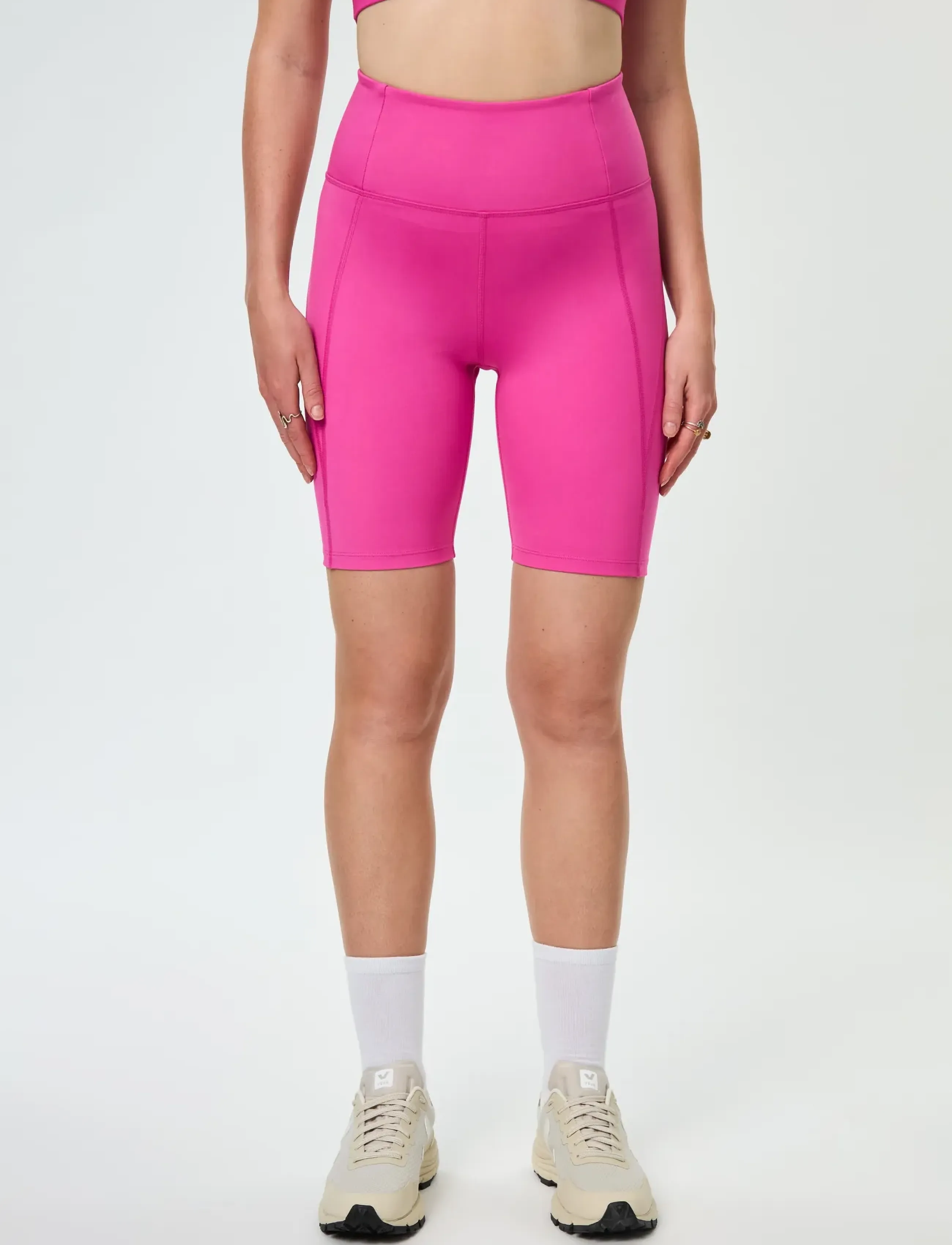 Girlfriend Collective - Compressive High-Rise Bike Shorts - laveste priser - ultraviolet - 3