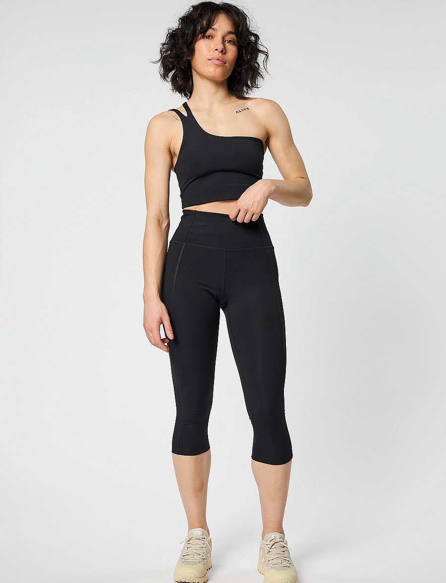 Girlfriend Collective - Compressive High-Rise Legging, Capri - black - 0