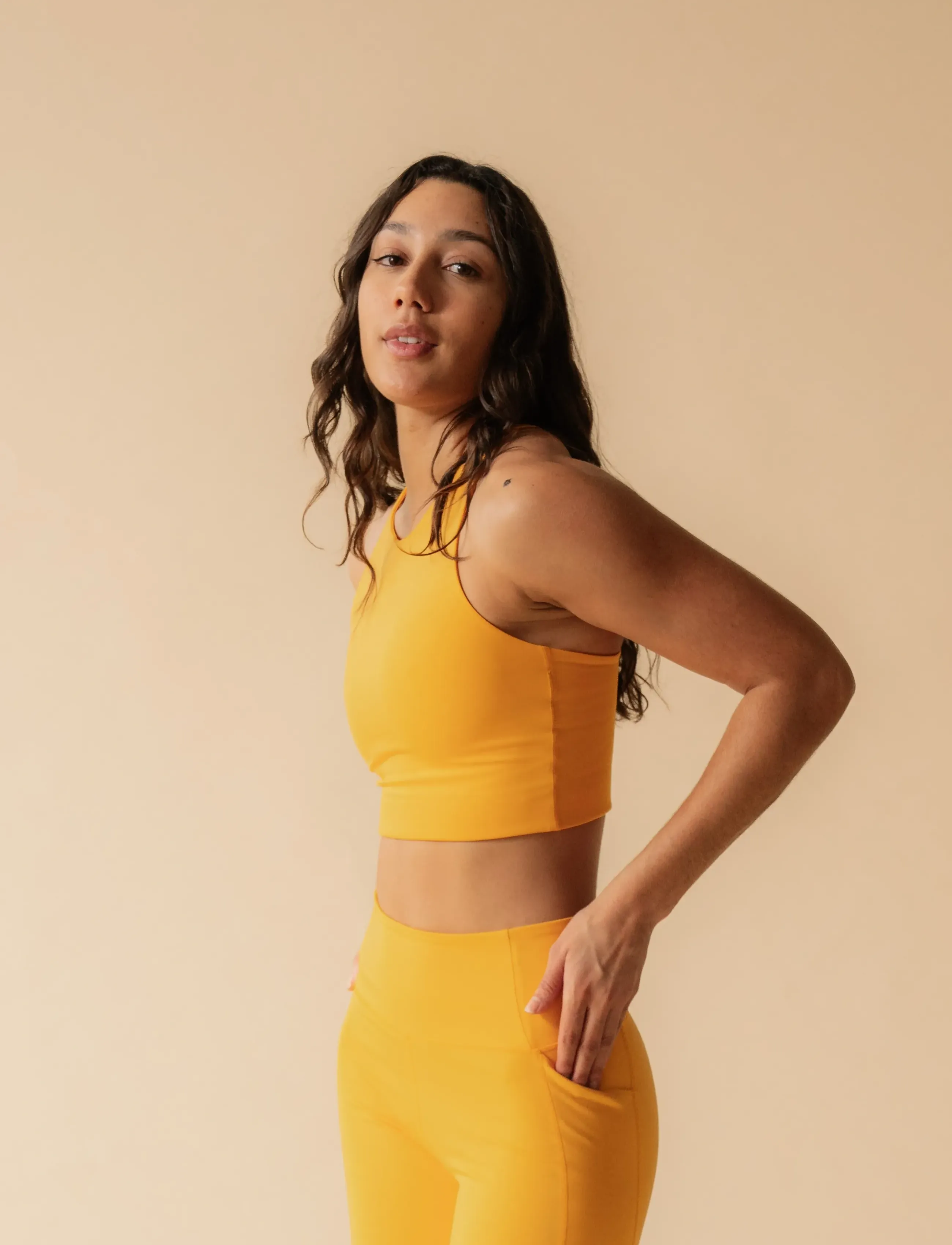 Girlfriend Collective - Pocket High-Rise Legging, Long - fuld længde - golden glow - 5