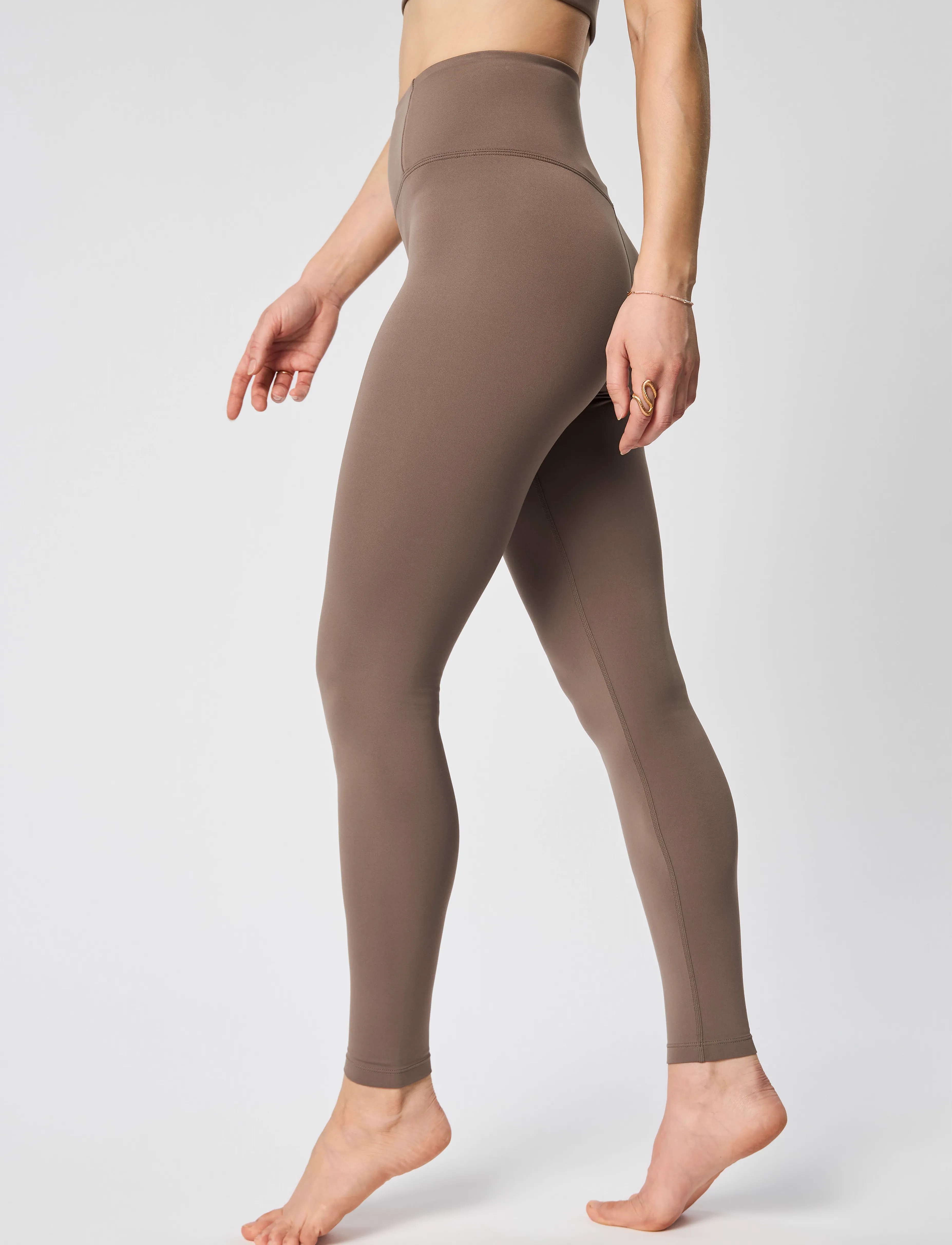Girlfriend Collective - Float High-Rise Legging, Long - fuld længde - falcon - 5