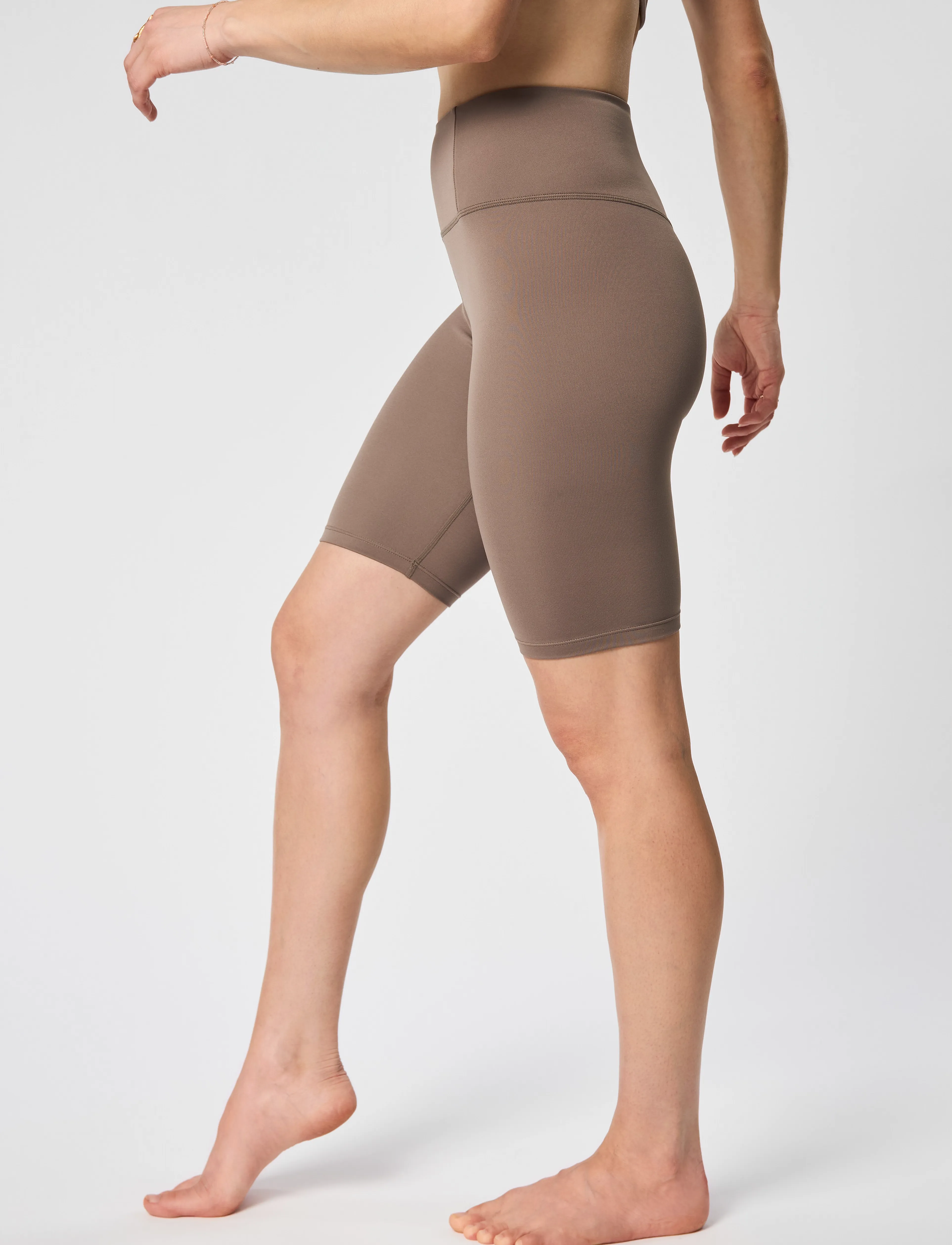 Girlfriend Collective - Float High-Rise Bike Shorts - træningsshorts - falcon - 5