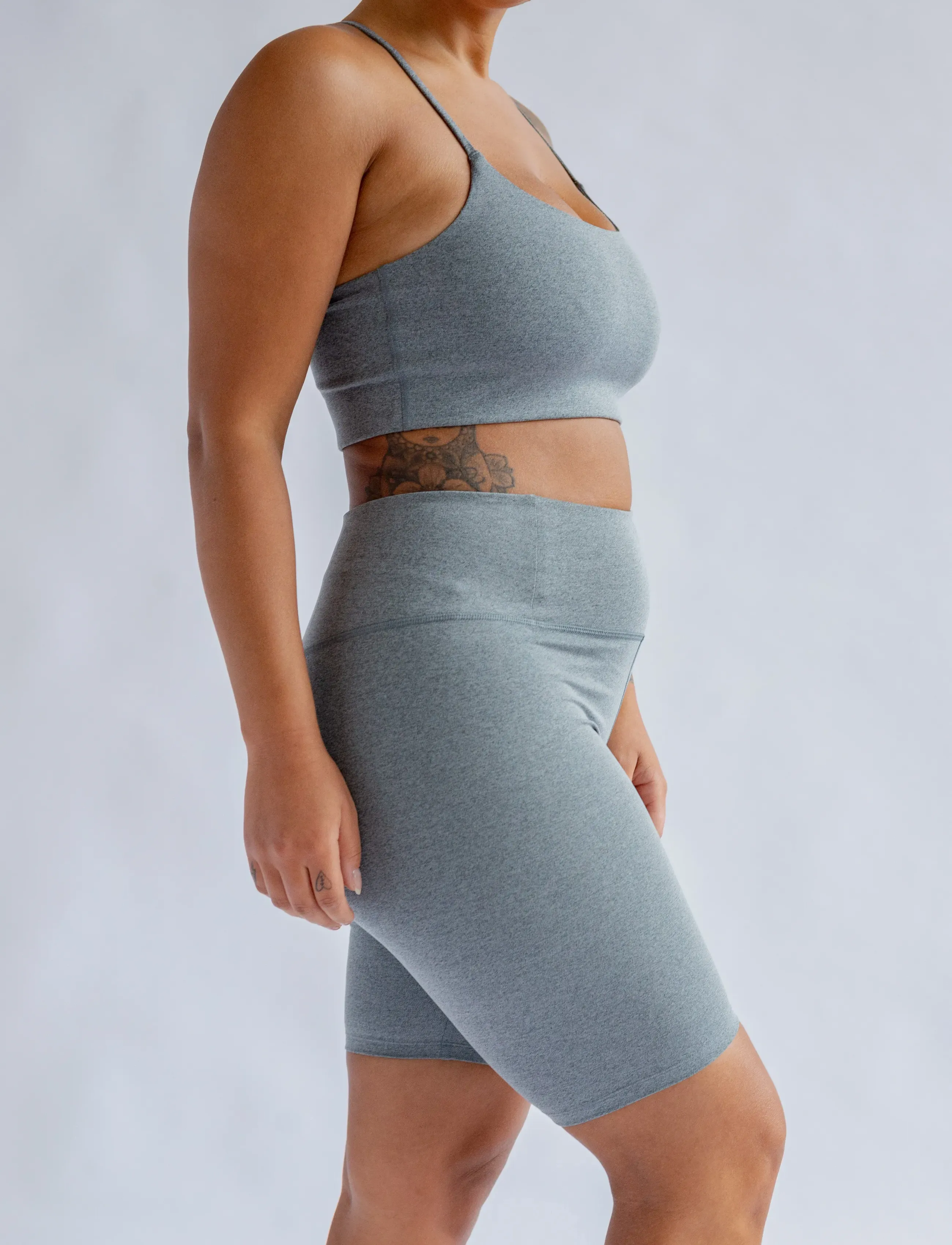 Girlfriend Collective - Float High-Rise Bike Shorts - træningsshorts - heather gravel - 5