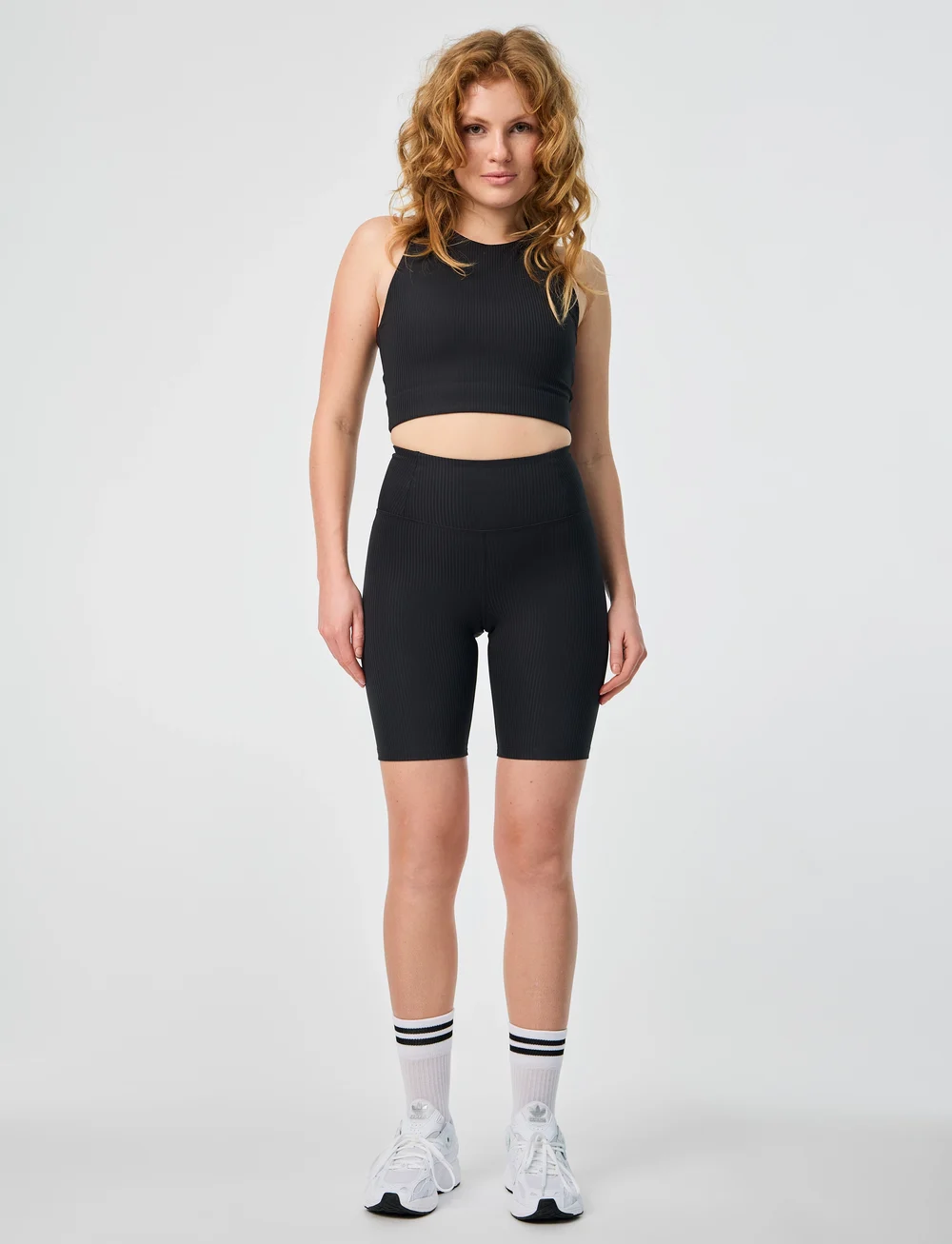 Girlfriend Collective - Rib Bike Shorts - korta tights - black - 0
