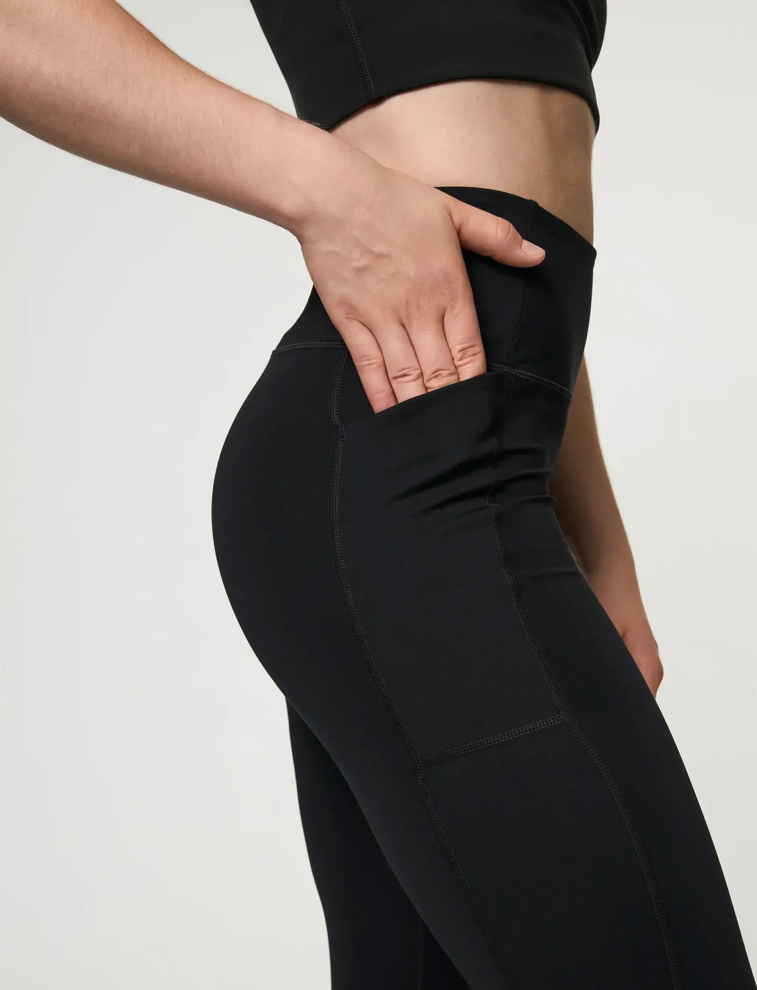 Girlfriend Collective - Pocket High-Rise Legging, Long - täispikkus - black - 4