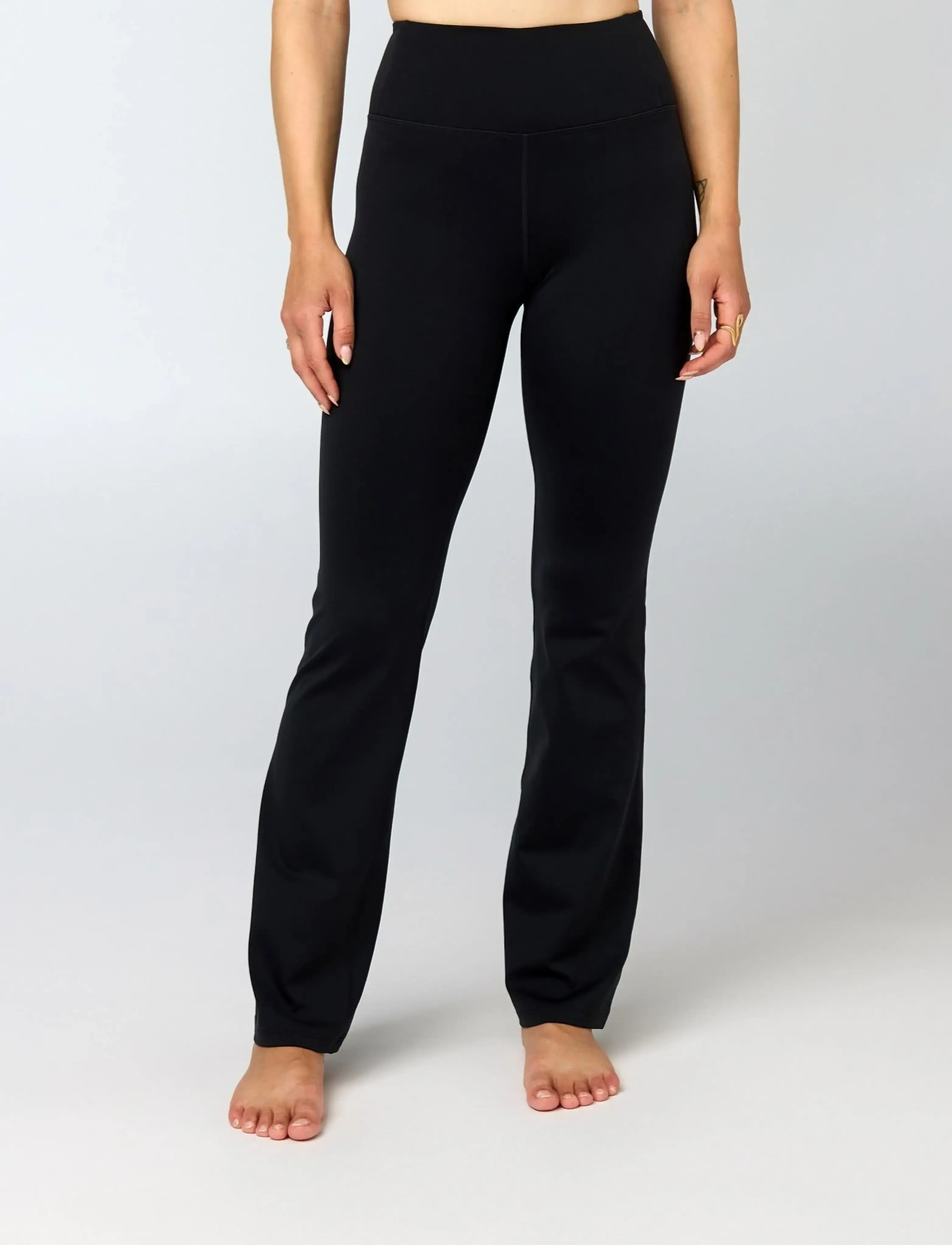 Girlfriend Collective Float Ultralight Flare Legging, S, Black, Sport Tights > Sport Leggings, Dame
