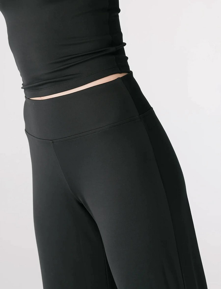 Girlfriend Collective - Jada Straight Leg Pant - joggingbukser - black - 5