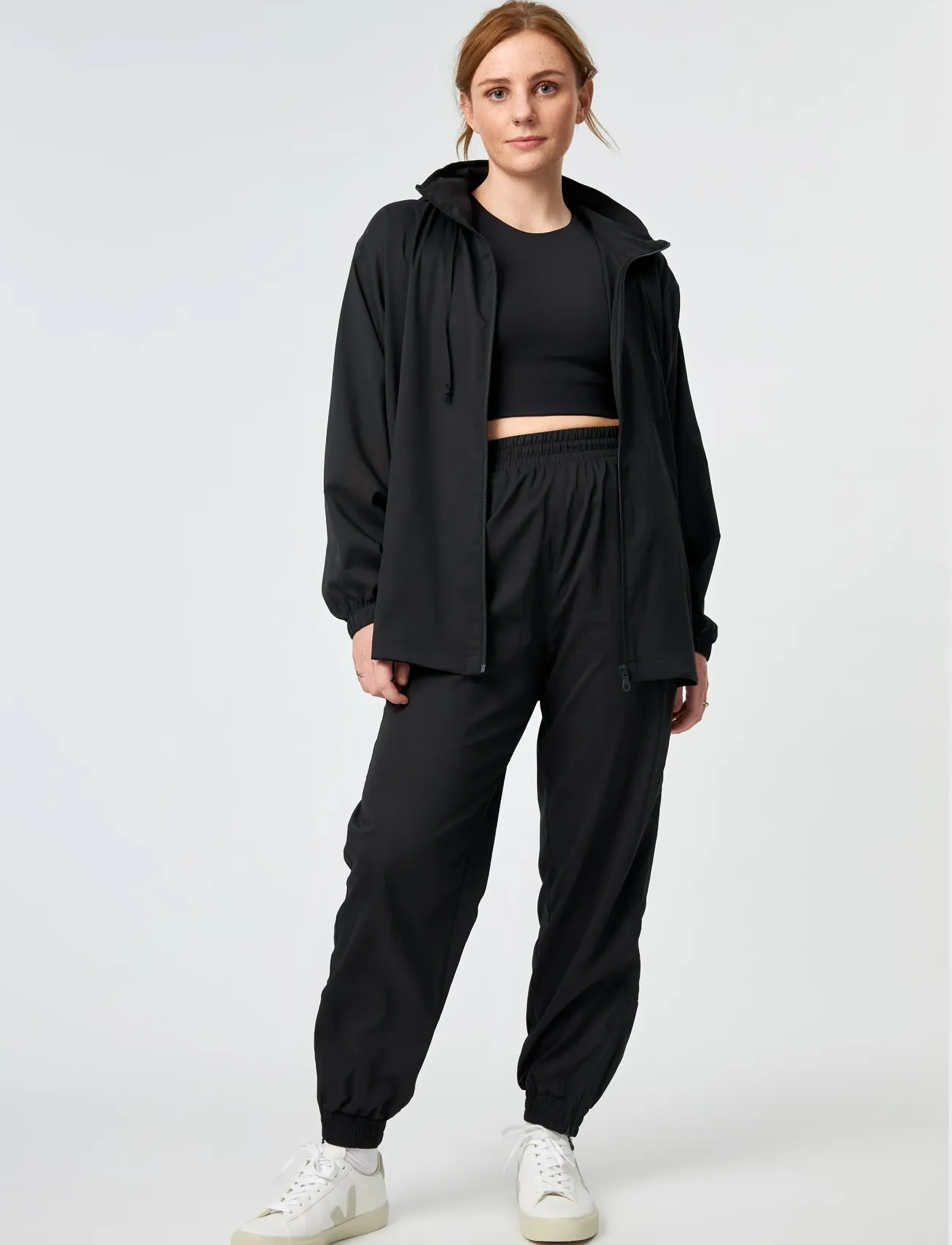 Girlfriend Collective - Sideline Windbreaker, Full Zip - black - 4