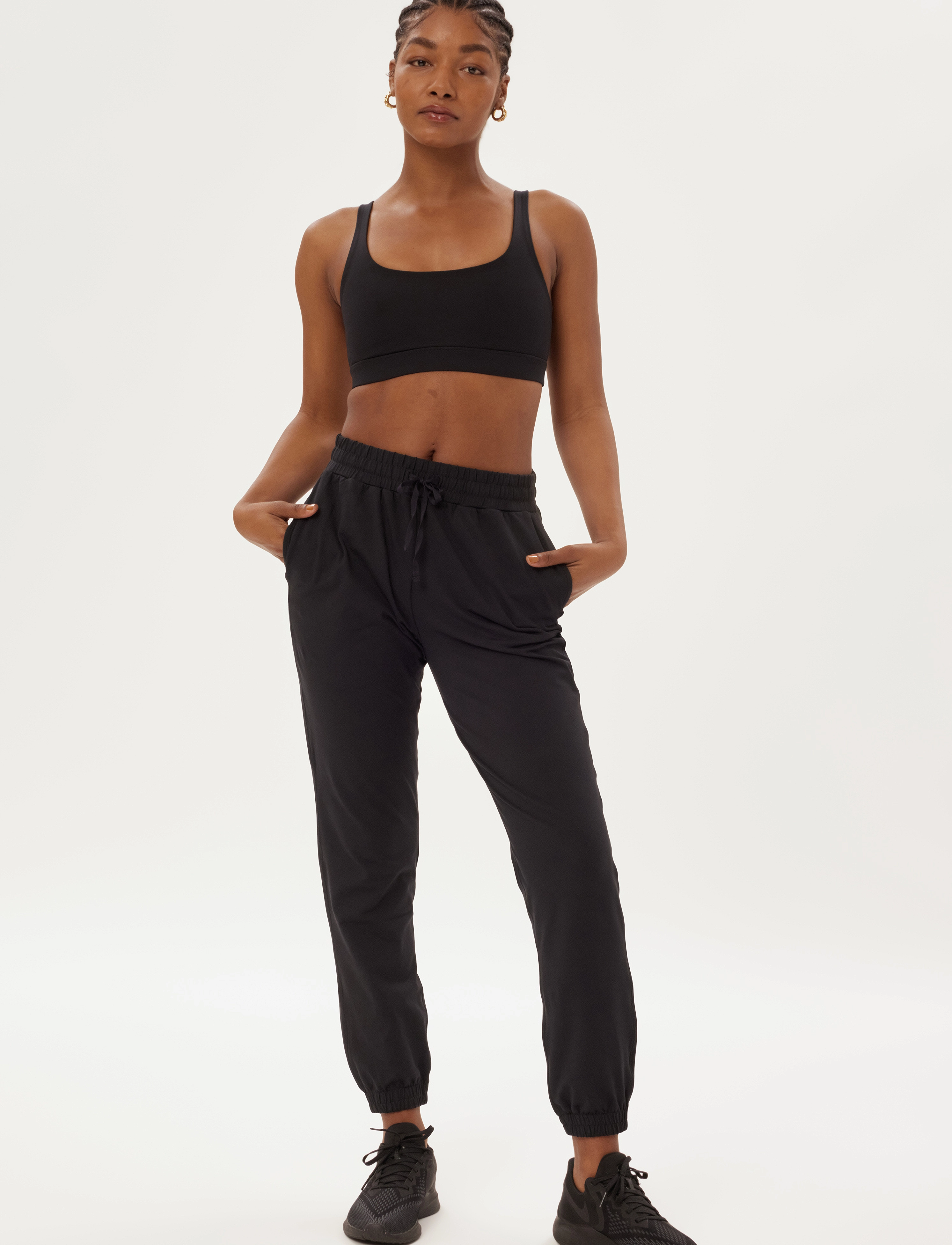 Girlfriend Collective Reset Slim Straight Jogger, XS, Black, Bukser > Joggers, Dame