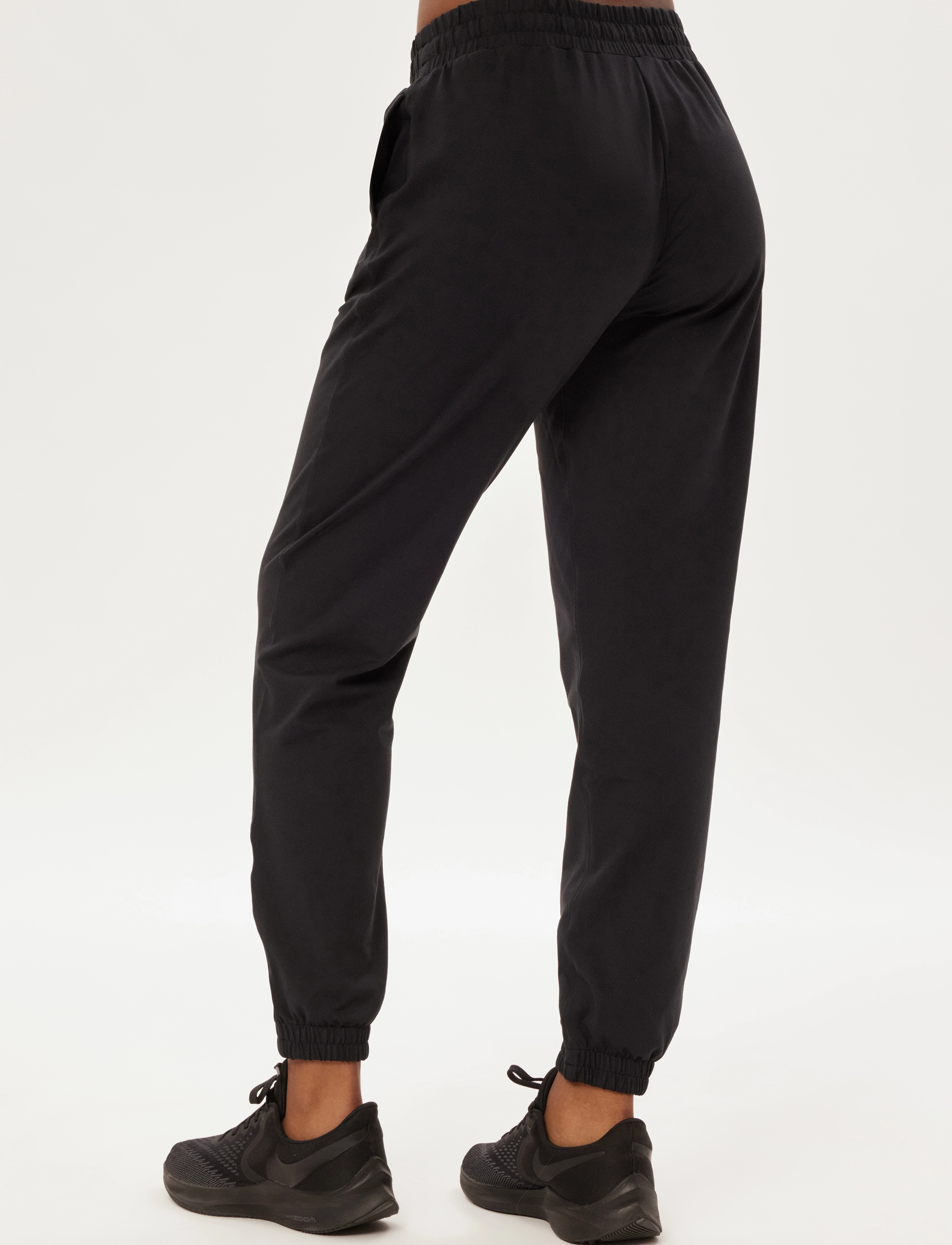 Reset Slim Straight Jogger 4