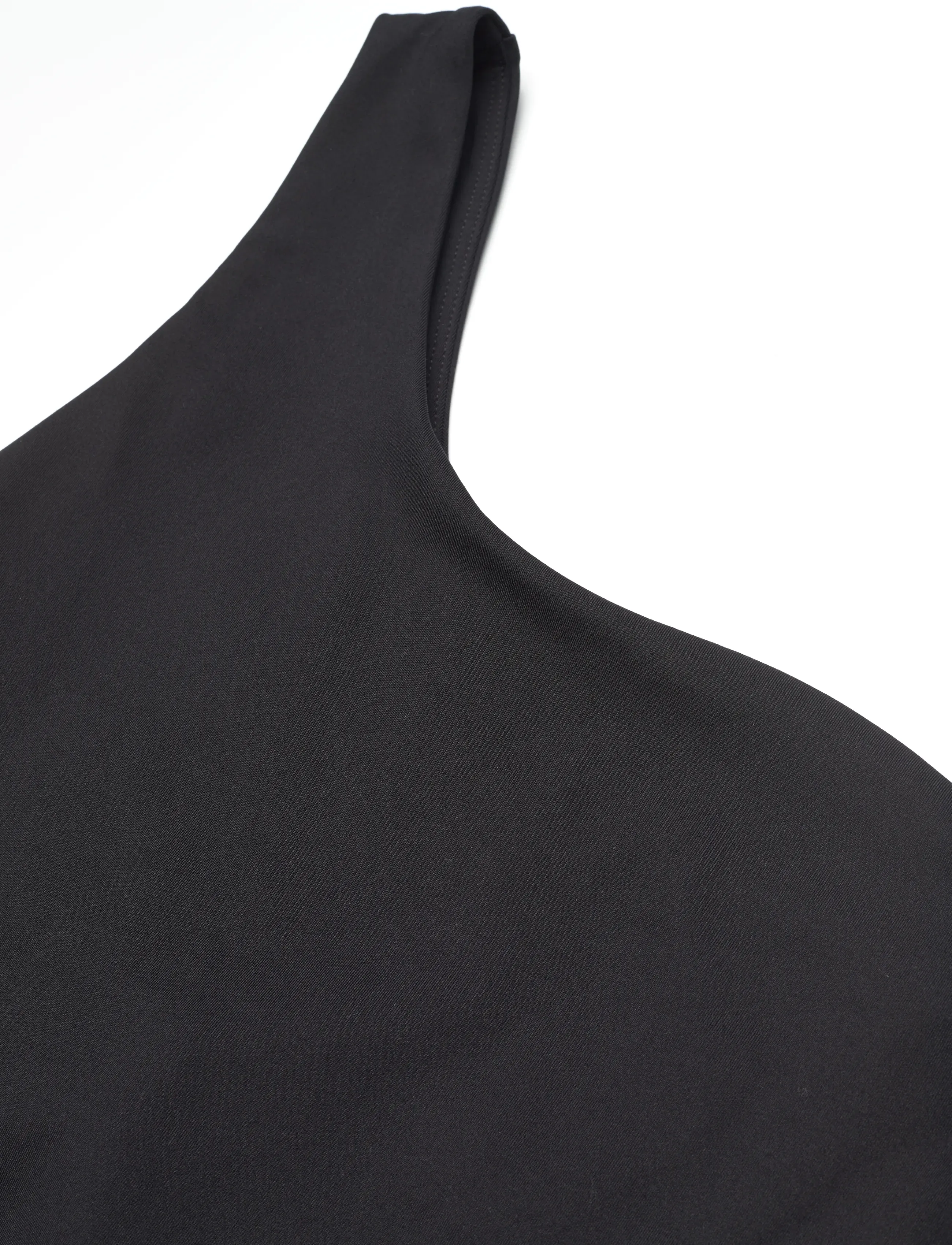 Girlfriend Collective - Bianca Dress, One Shoulder - sportskjoler - black - 2