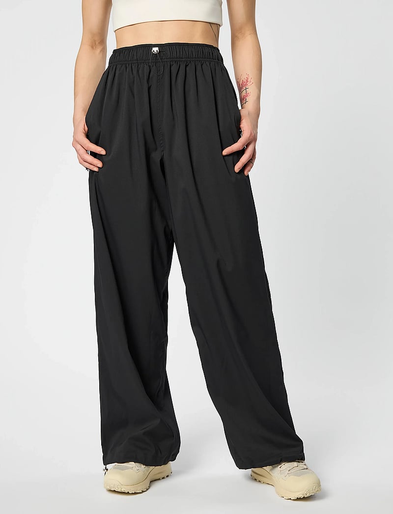 Girlfriend Collective - Amy Adjustable Pants - kasdienio stiliaus kelnės - black - 3