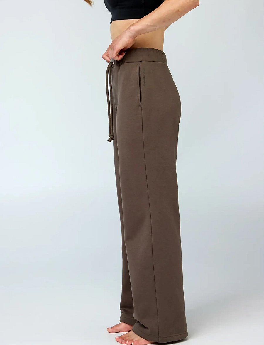 Girlfriend Collective - Millie Straight Leg Sweatpant - joggingbukser - mink - 5