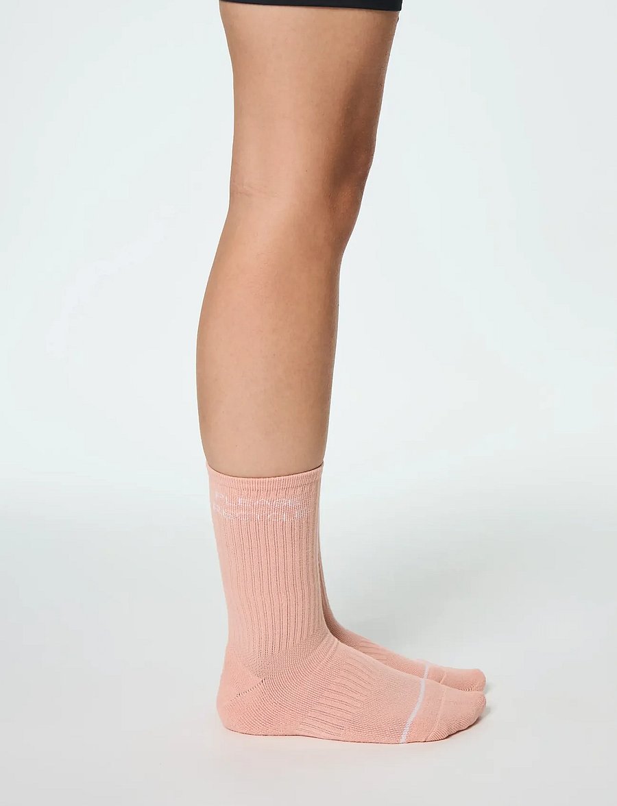 Girlfriend Collective - Please Recycle Crew Sock - zemākās cenas - misty rose - 0