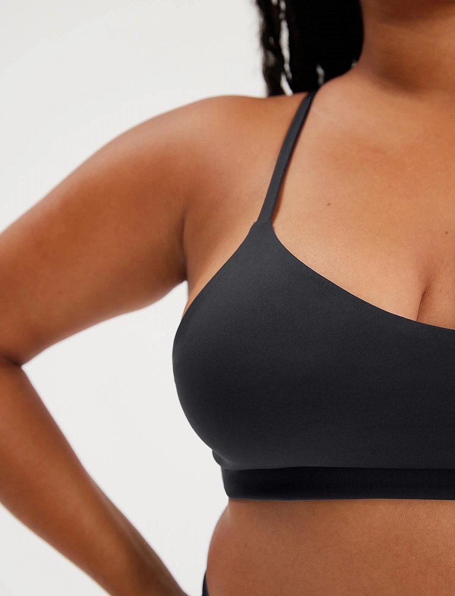 Girlfriend Collective - V-Neck Bralette - bralette - raven - 4