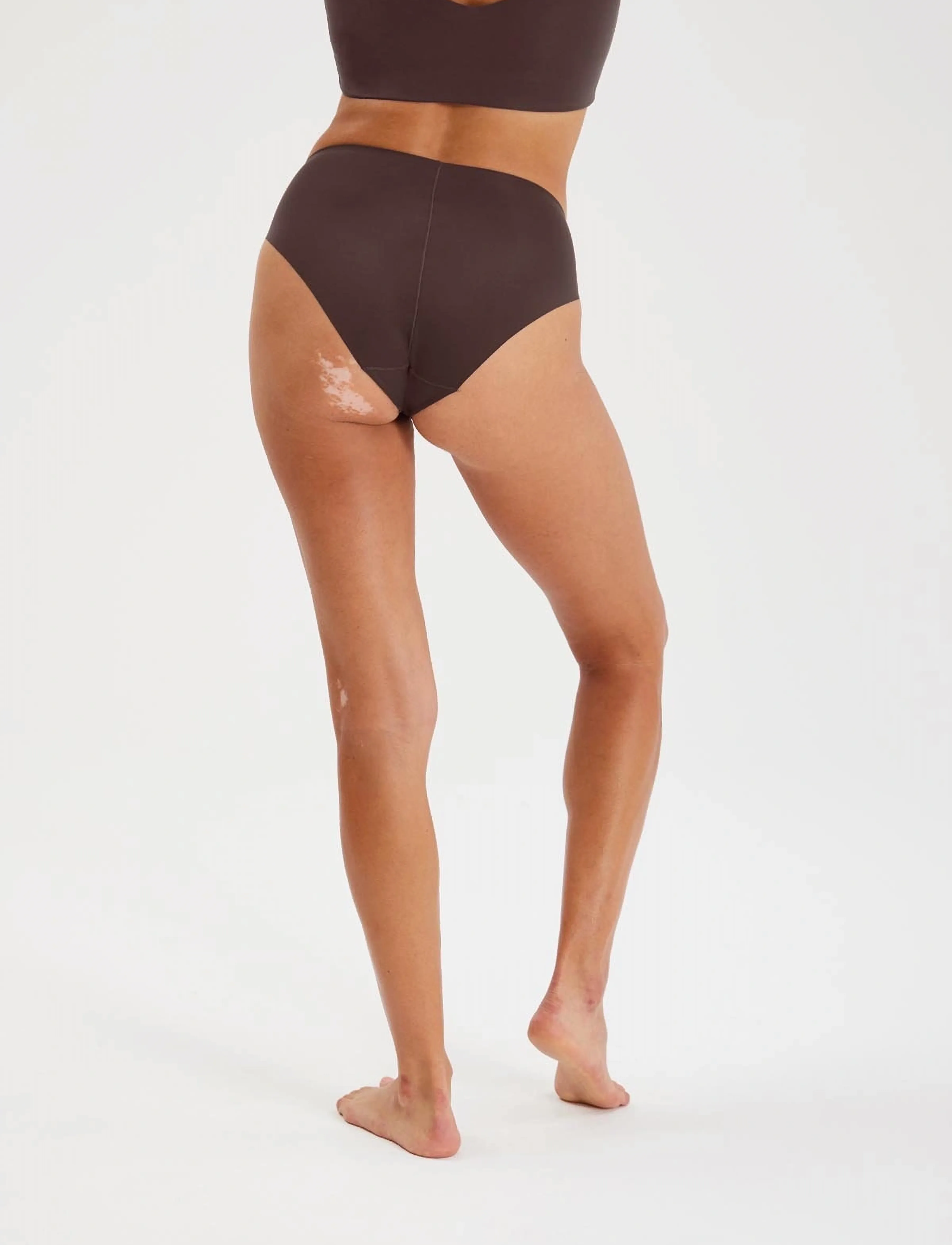 Girlfriend Collective - Sport Brief, Bonded - laveste priser - espresso - 3