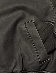 Global Funk - Bexley-M - spring jackets - worn black - 3