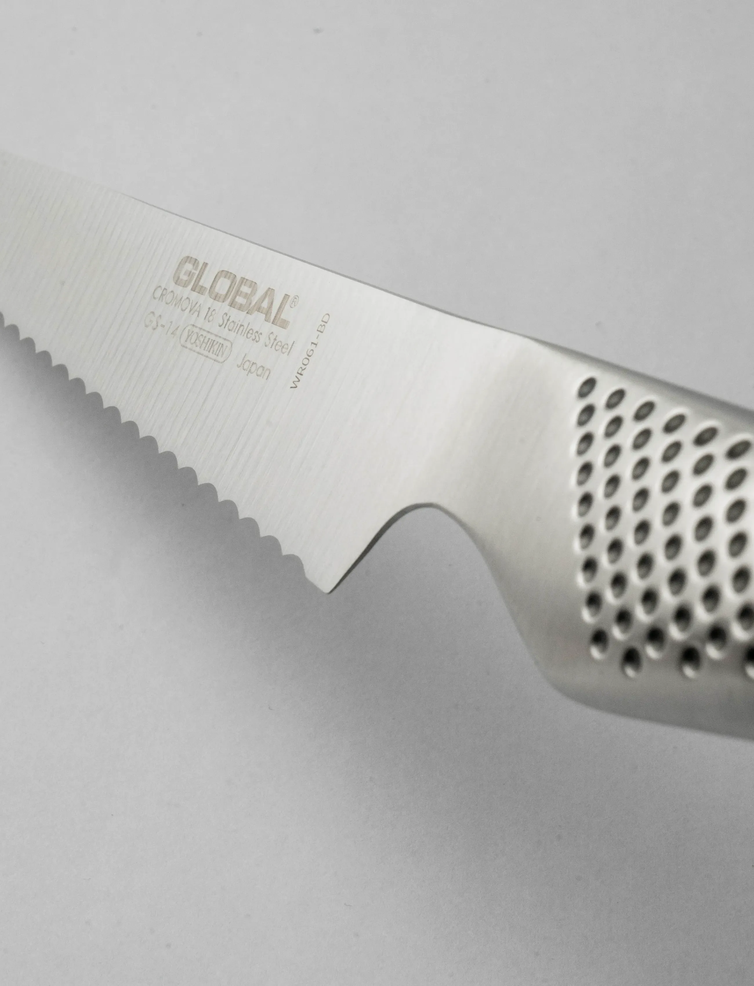 GLOBAL - Utility knife, scalloped, 15 cm - dārzeņu naži - staineless steel - 3