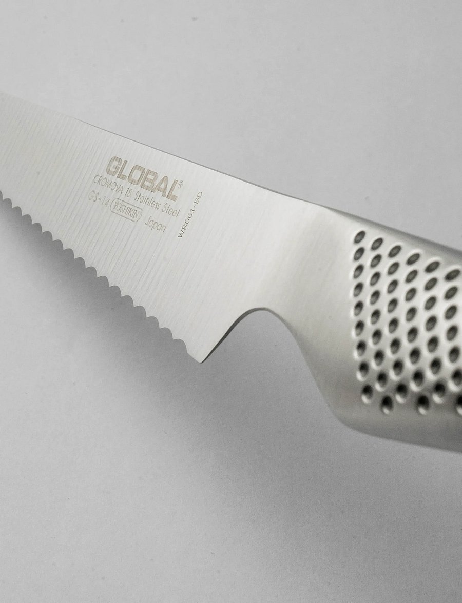 GLOBAL - Utility knife, scalloped, 15 cm - köögiviljanoad - staineless steel - 3