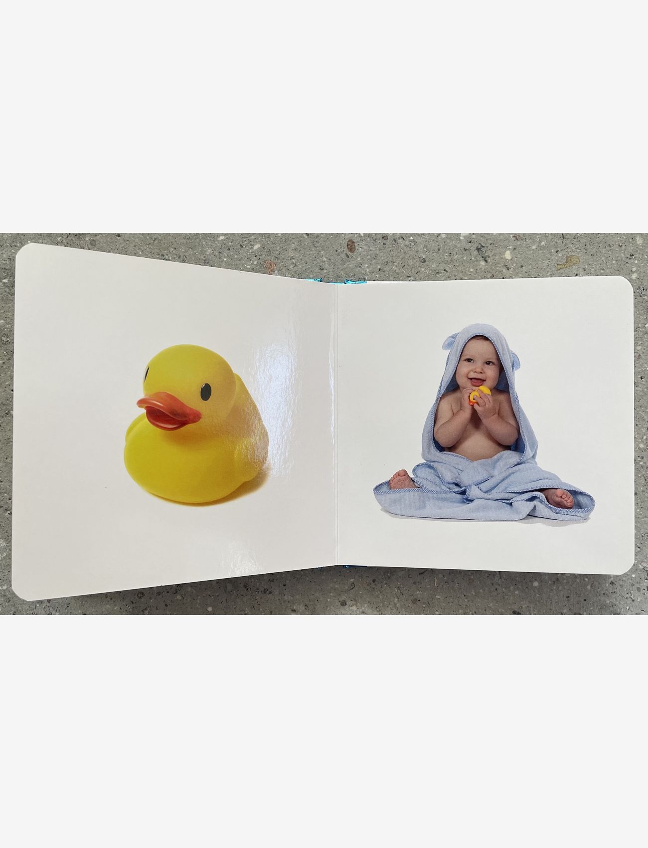 GLOBE - Min lille bog om Bad - babyböcker - boardbook - 2