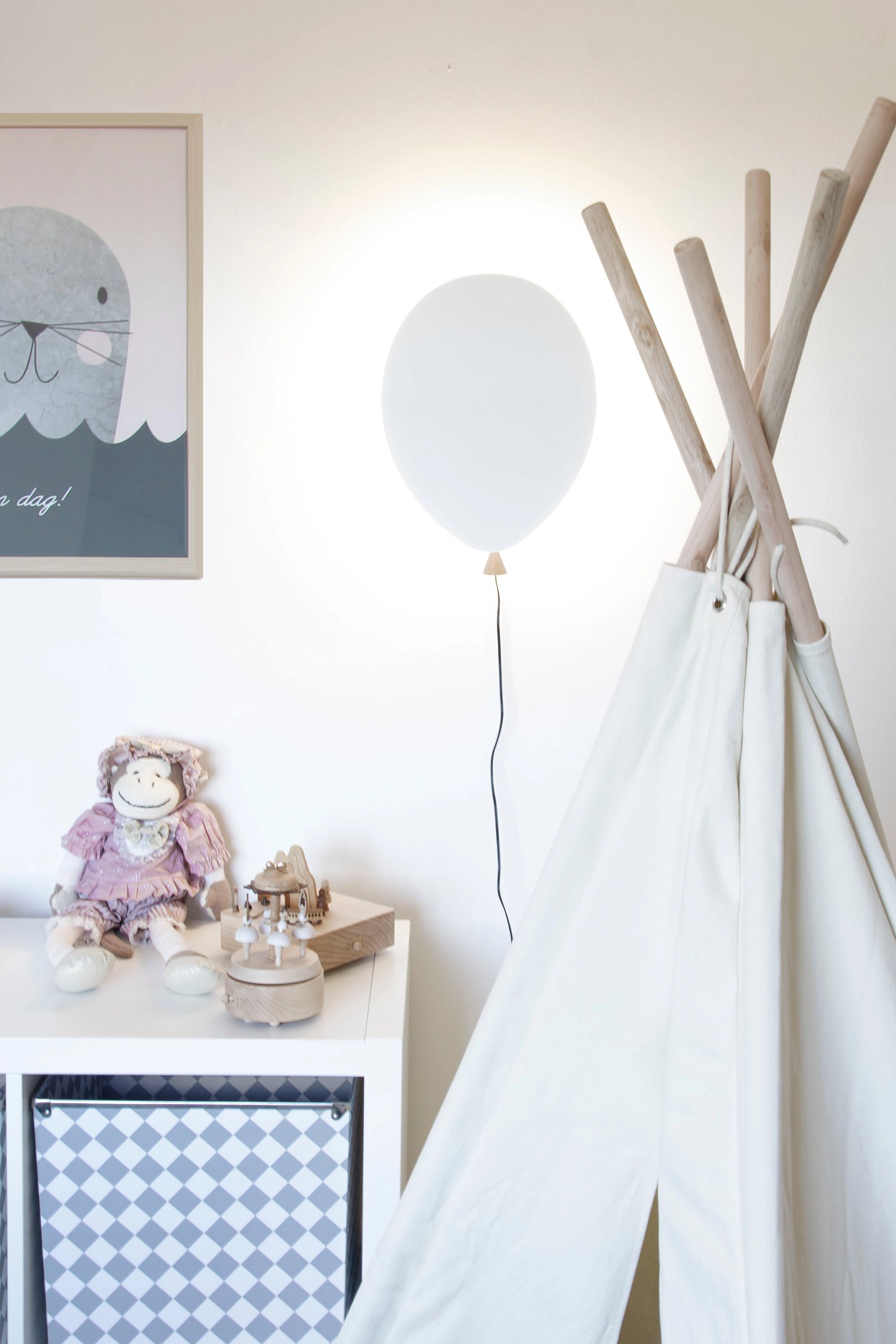 Globen Lighting Væglampe Balloon, One Size, Lamps, Weiß - Wall Homeware