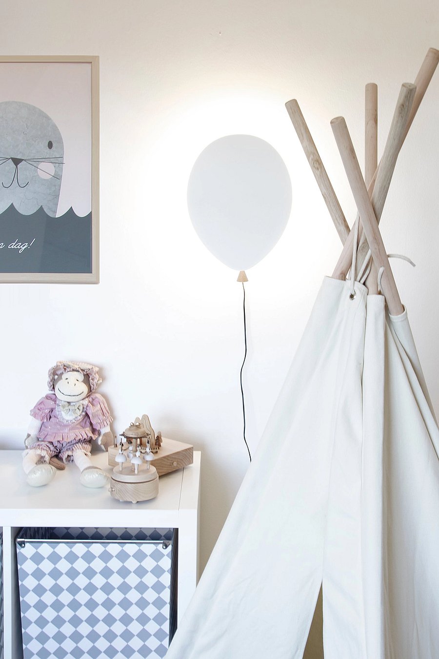 Globen Lighting - Wall Lamp Balloon - wandleuchten - white - 0