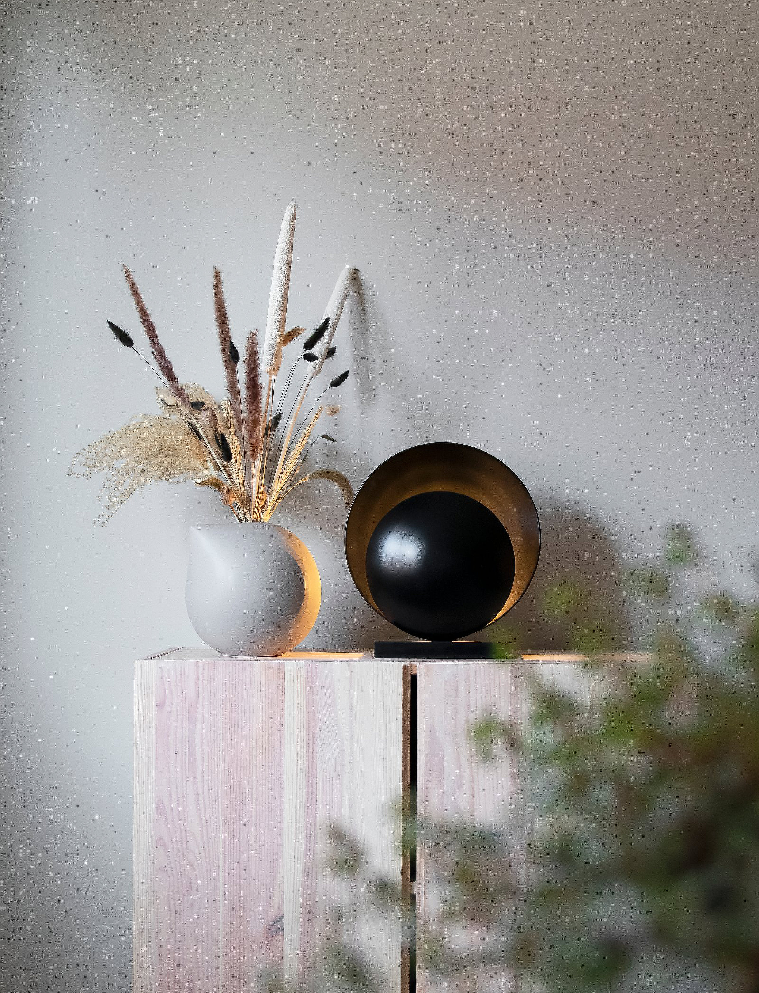 Globen Lighting Bordlampe Orbit, One Size, Lamps, Schwarz - Table Homeware