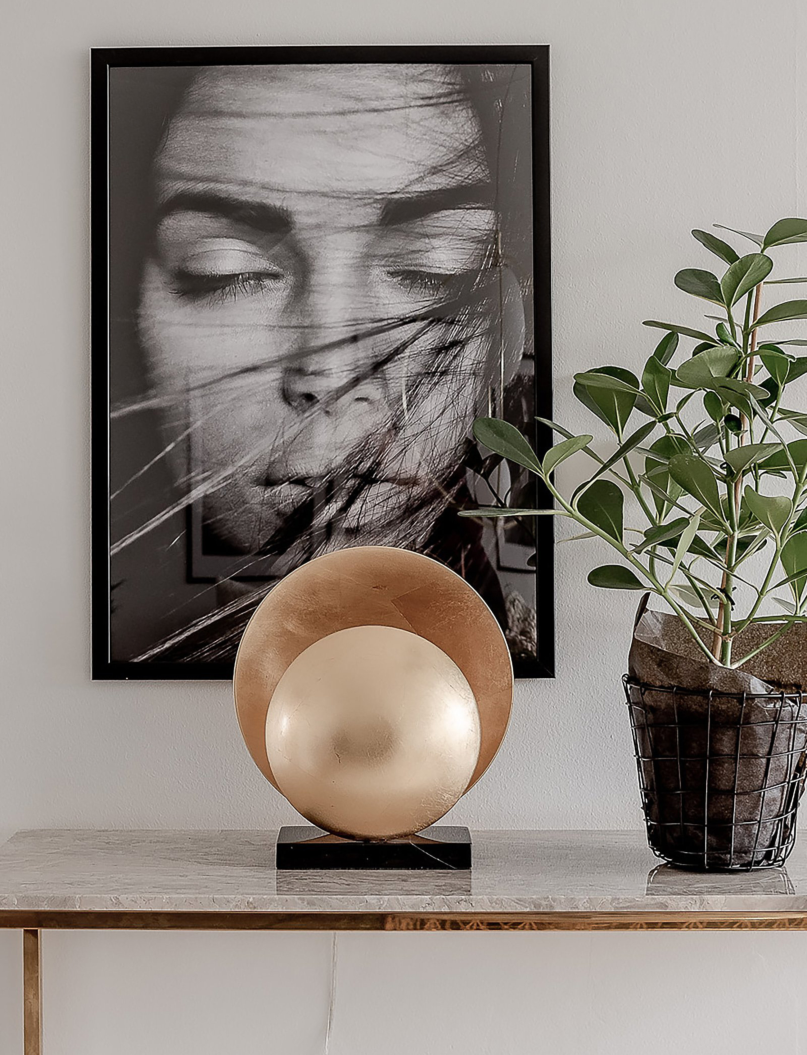 Globen Lighting Bordlampe Orbit, One Size, Gold, Lamper > Bordlamper, Unisex