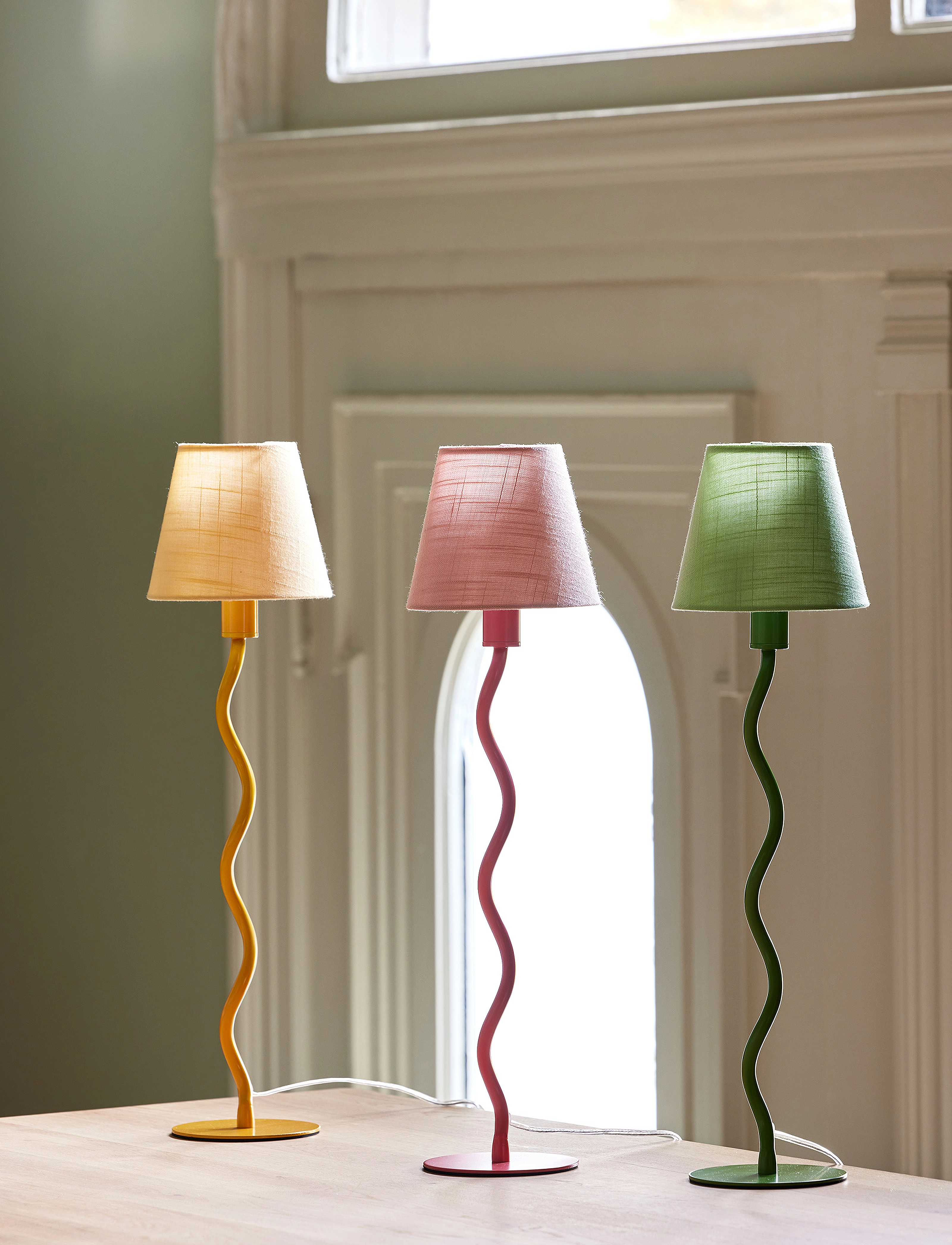 Globen Lighting - Table Lamp Base Twist 50 Black - bureau- en tafellampen - yellow - 5