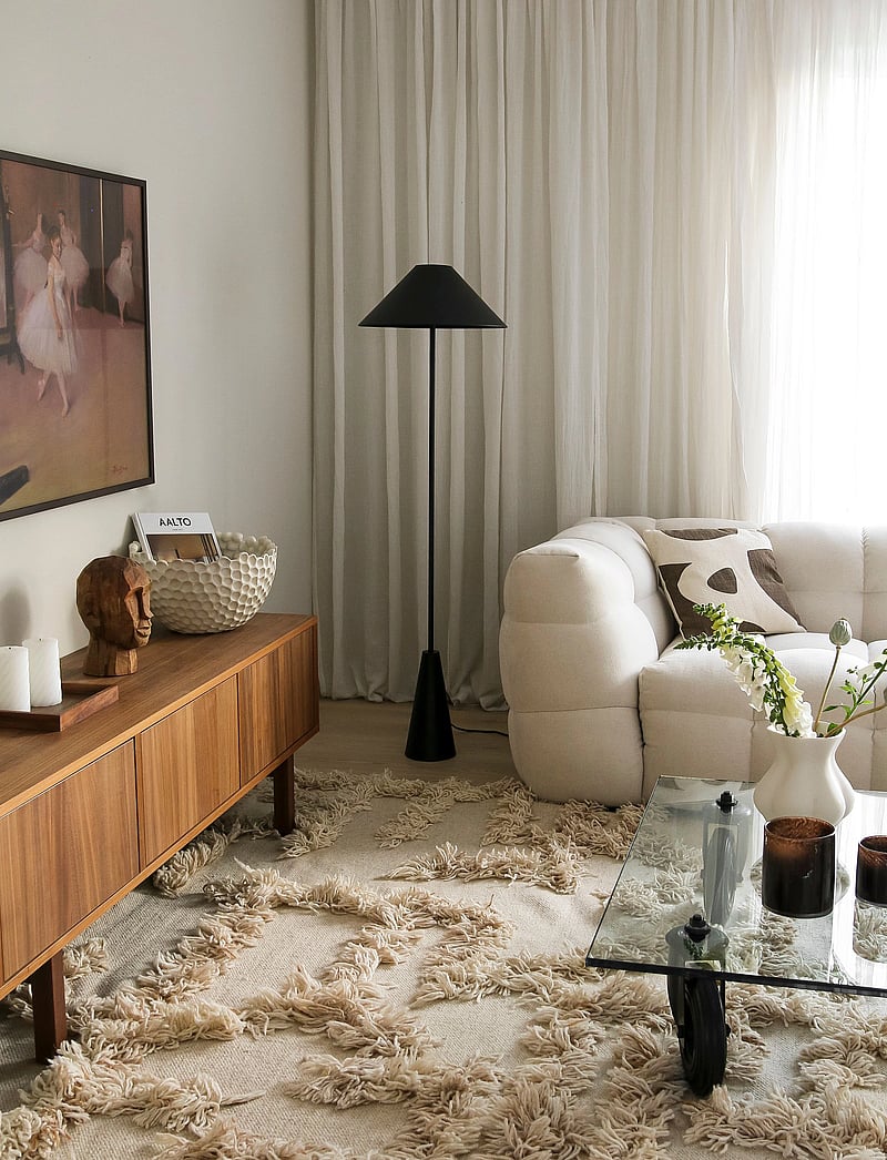 Globen Lighting - Floor lamp Cannes - stehlampen - black - 2