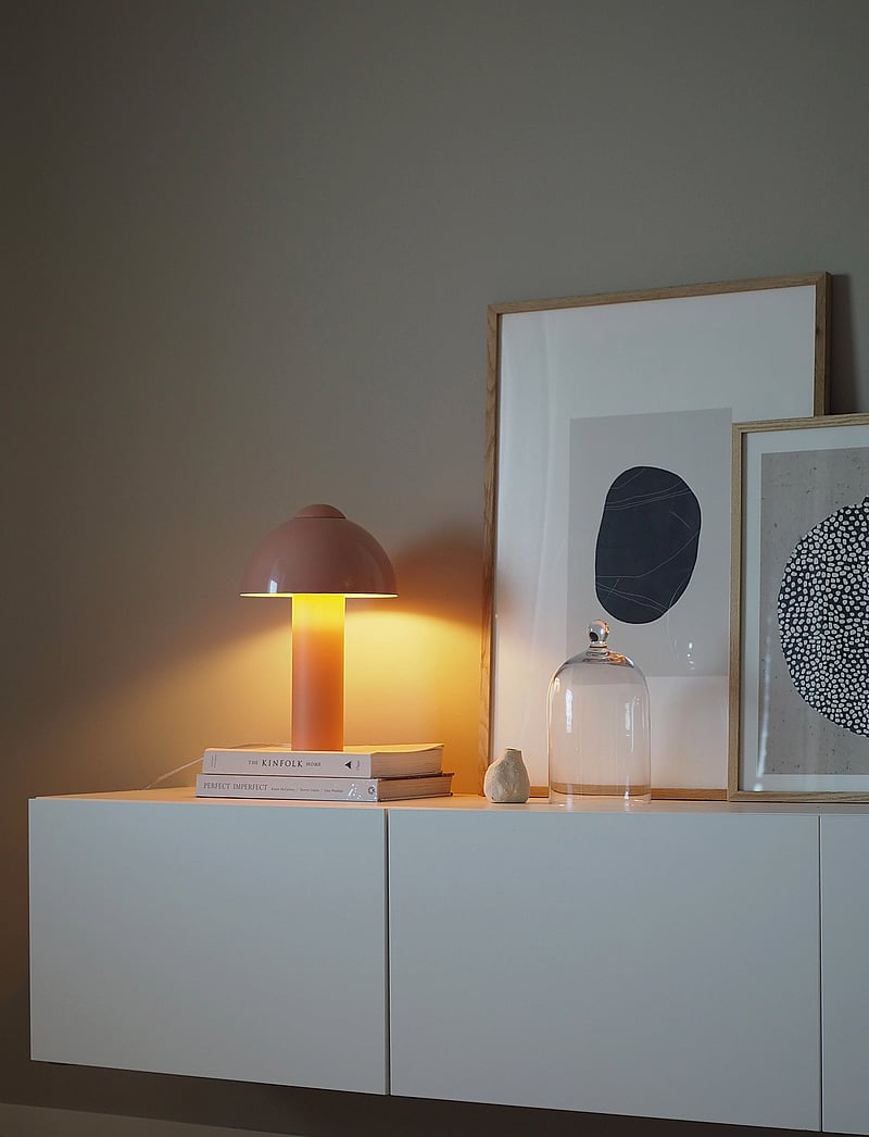 Globen Lighting - Table Lamp Buddy 23 Yellow - schreibtisch- & tischlampen - blush - 3