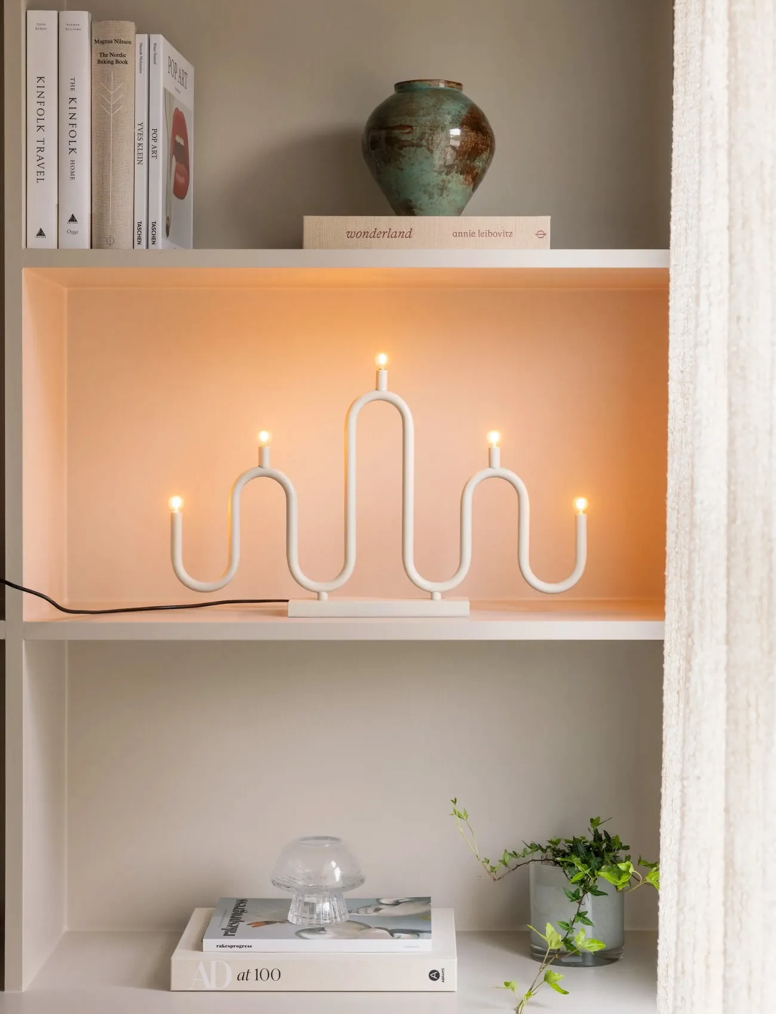 Globen Lighting Adventslysestage Noel 5, H30 cm, Christmas Lighting, Weiß - Electric Advent Candlesticks, Homeware