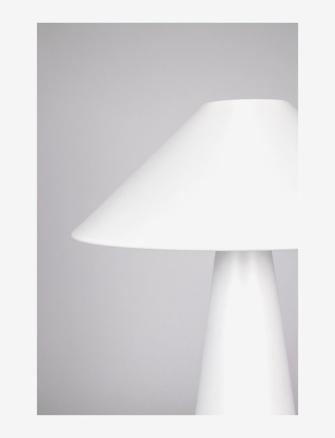 Globen Lighting - Table Lamp Cannes - lampes de bureau et de table - white - 1