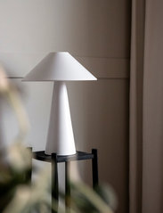 Globen Lighting - Table Lamp Cannes - bordlamper - white - 2