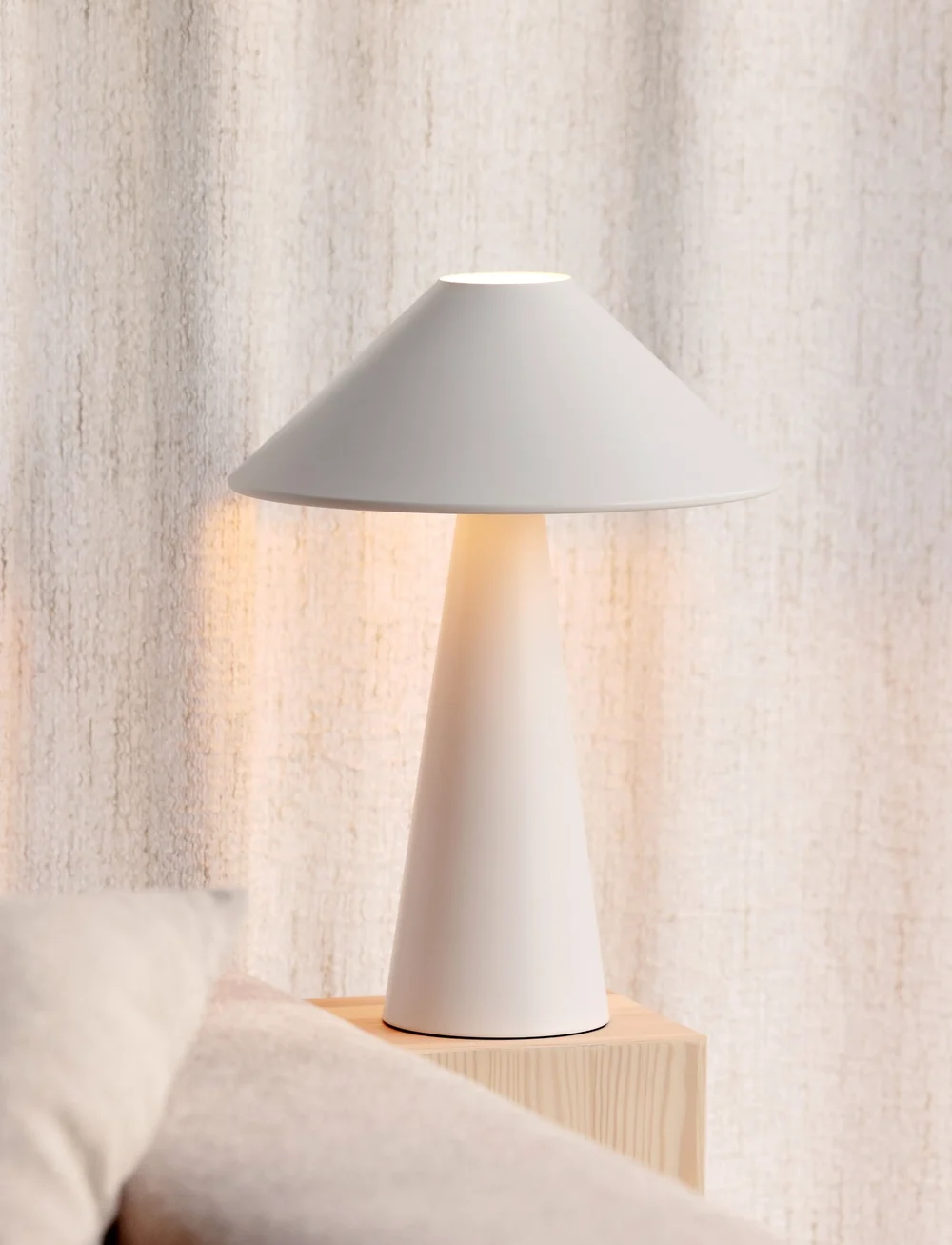 Globen Lighting - Table Lamp Cannes - lampes de bureau et de table - white - 2