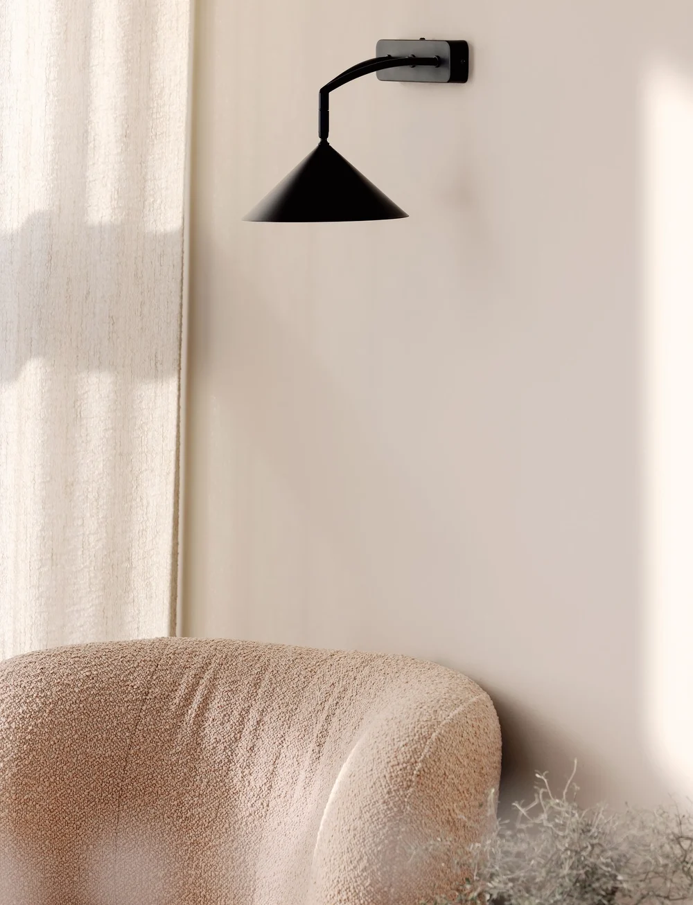 Globen Lighting - Wall Lamp Curve - nach preis einkaufen - black - 2