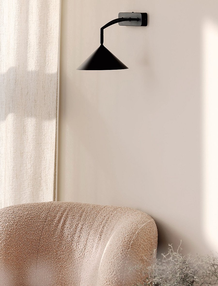 Globen Lighting - Wall Lamp Curve - seinalambid - black - 0