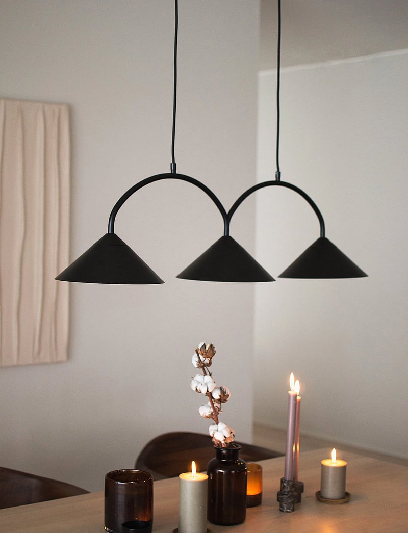 Globen Lighting - Pendant Curve 3 - pendellampen - black - 2
