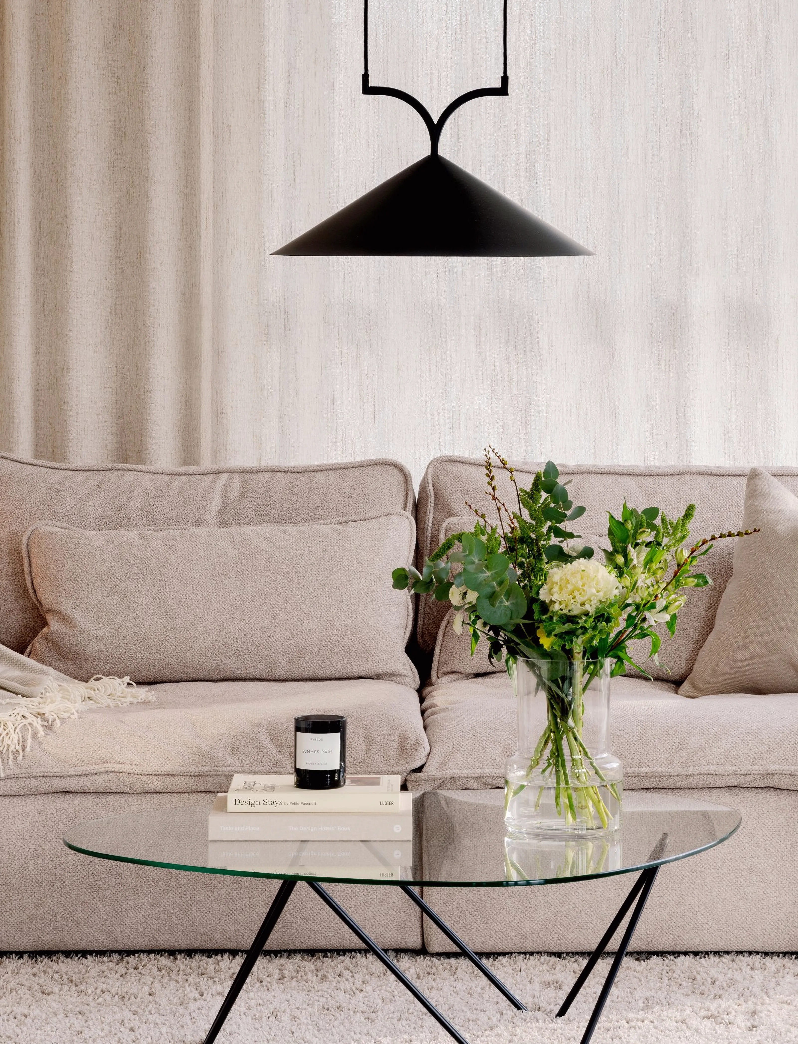 Globen Lighting Curve 50 Pendellampe, Ø cm, Ceiling Lamps, Schwarz - Pendant Homeware