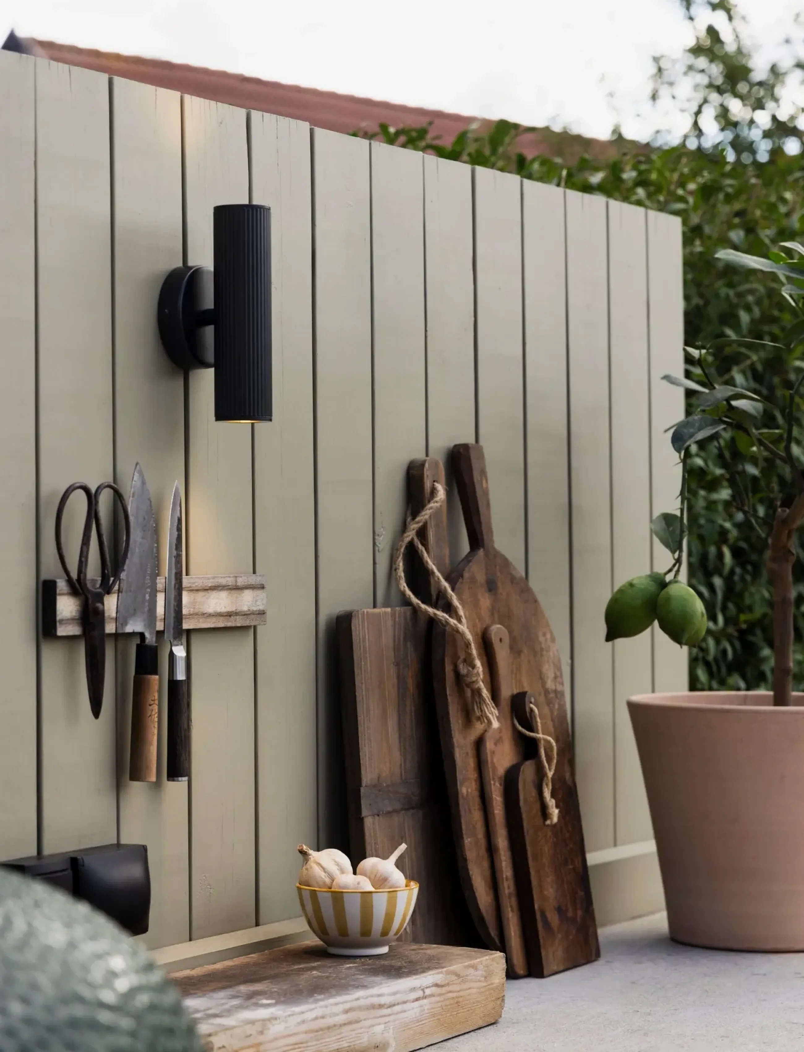 Globen Lighting Wall Lamp Hubble Up/Down Ip44 Facade Black, 10X10X21 cm, Outdoor Lighting, Schwarz - Lights, Homeware