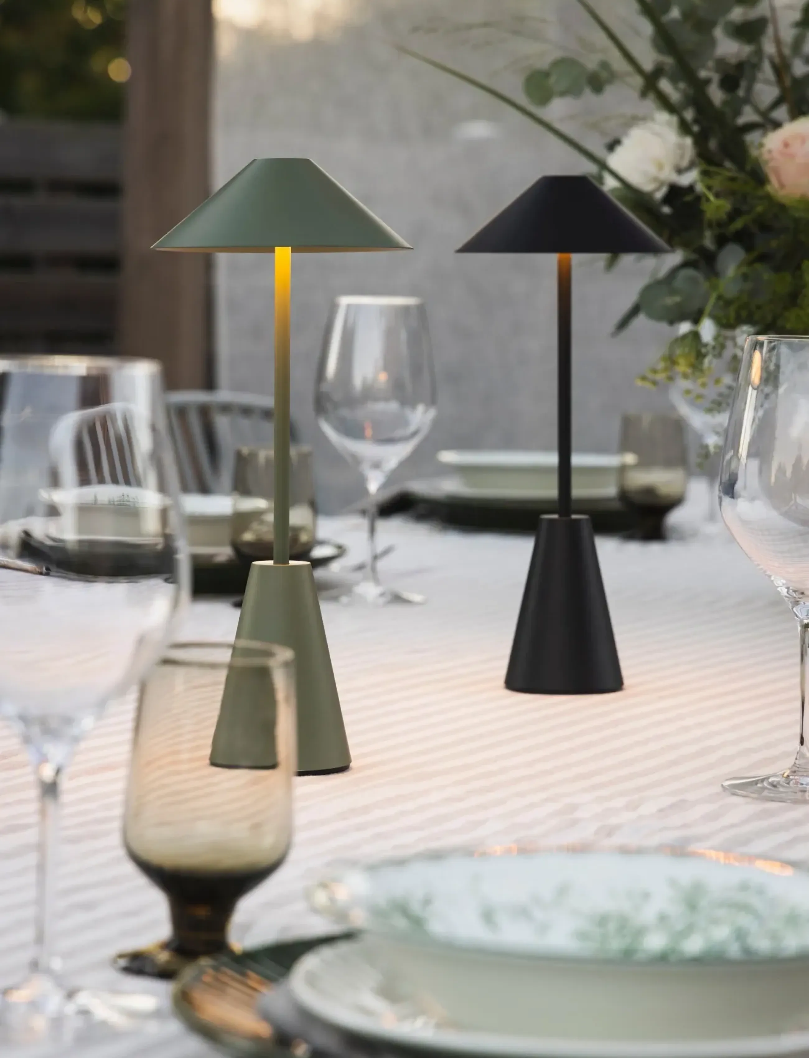 Globen Lighting Portable Table Lamp Cannes 32 Ip54 Moss Green, 14X14X32 cm, Khaki green, Lamper > Bordlamper, Unisex