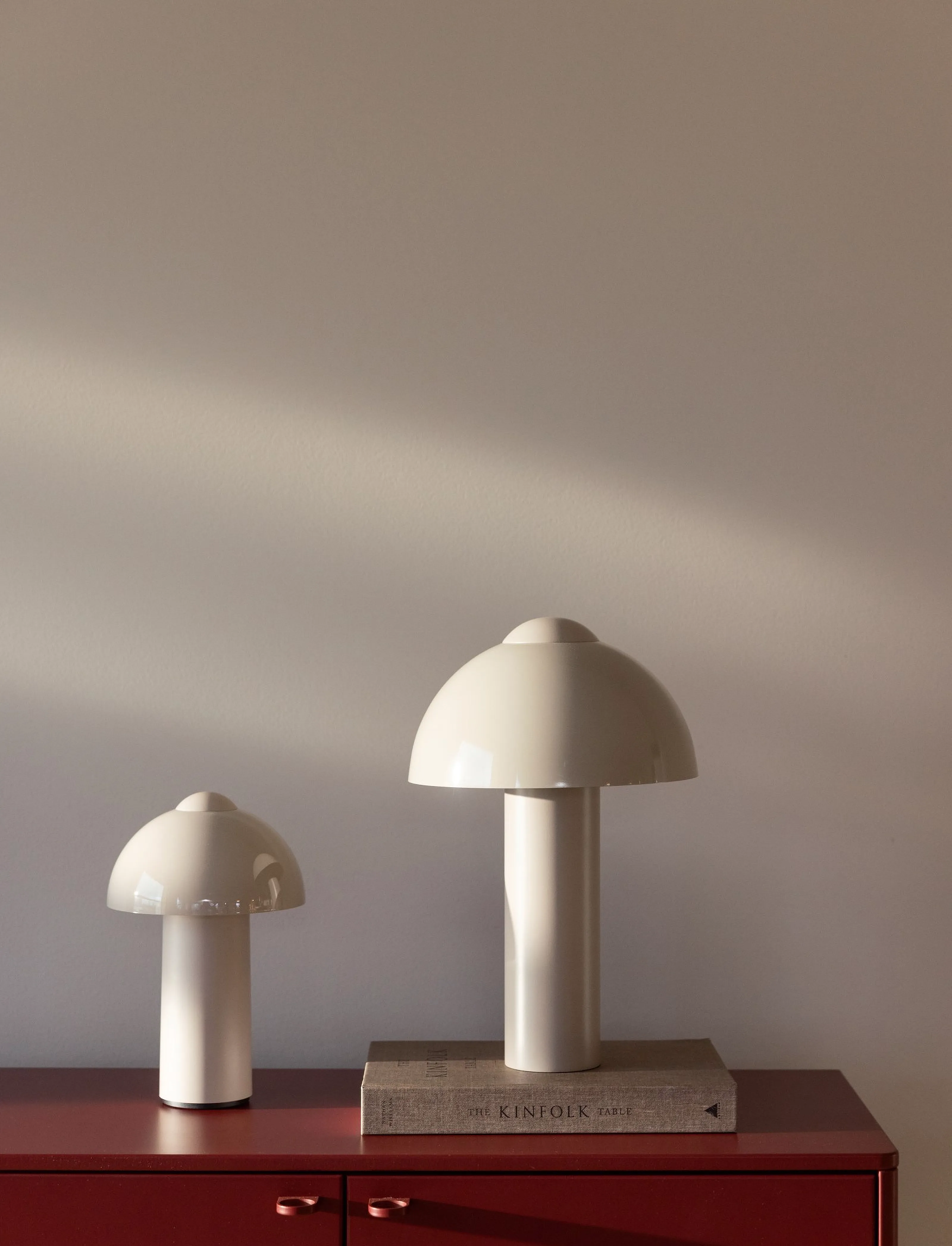 Globen Lighting Portable Table Lamp Buddy Ip44 Blush, H25 cm, Beige, Lamper > Bordlamper, Unisex