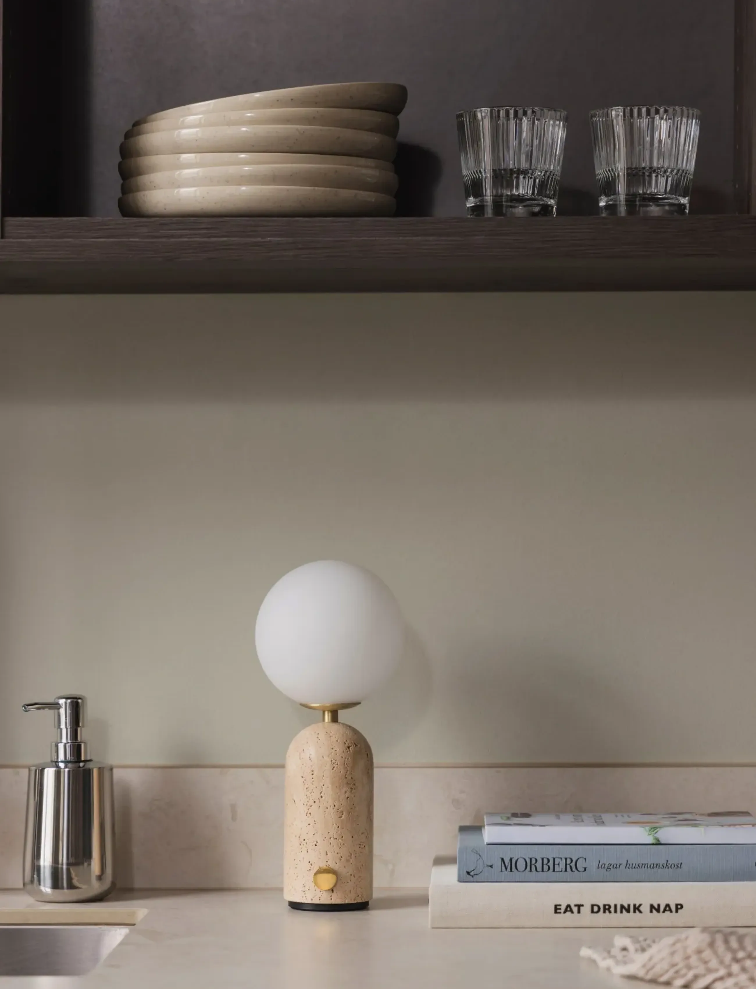 Globen Lighting - Portable table lamp Torrano Beige travertine - mobile lampen - beige travertine - 2