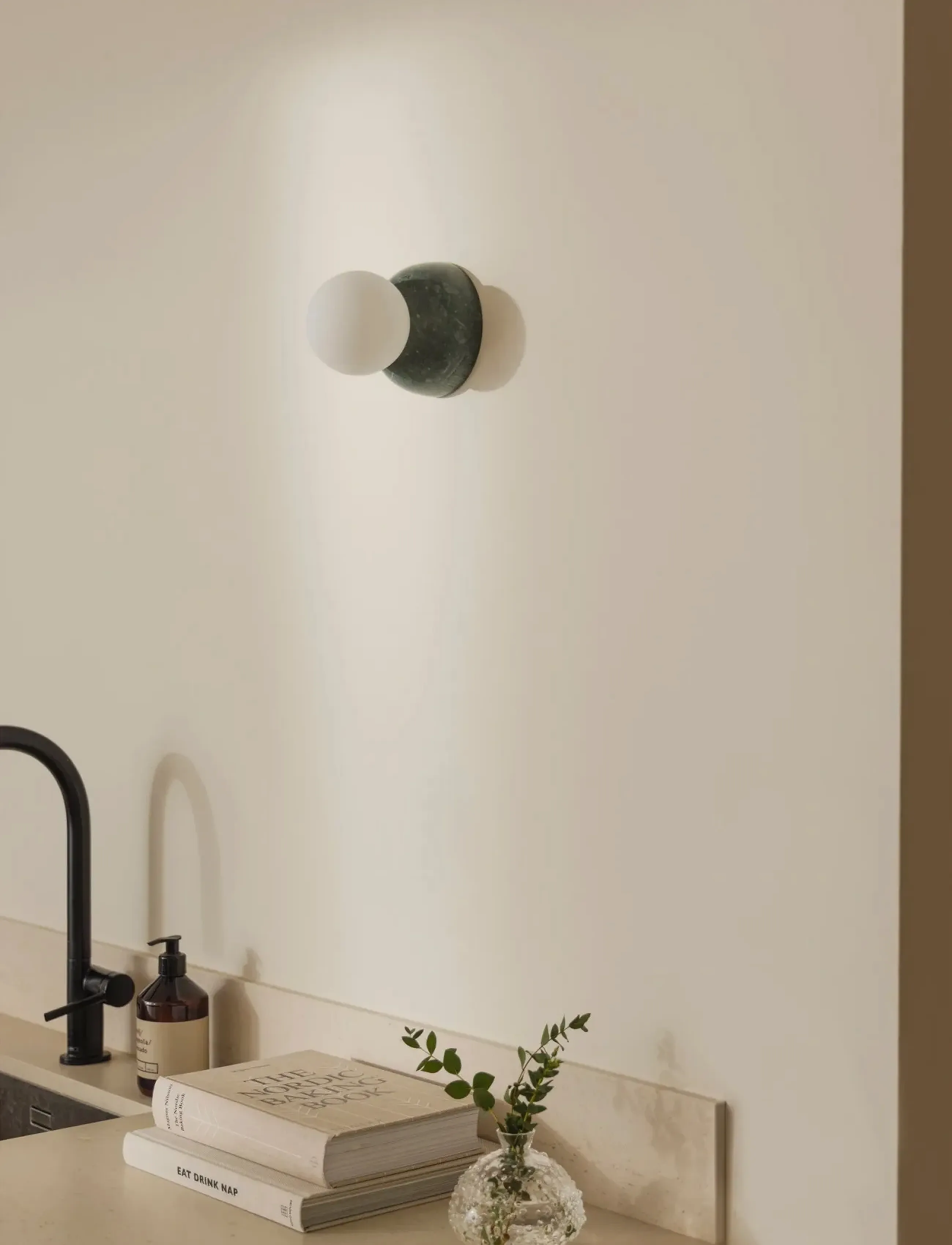 Globen Lighting - Wall lamp/ceiling lamp Torrano 13 IP44 Dark green marble - vägglampor - dark green marble - 2
